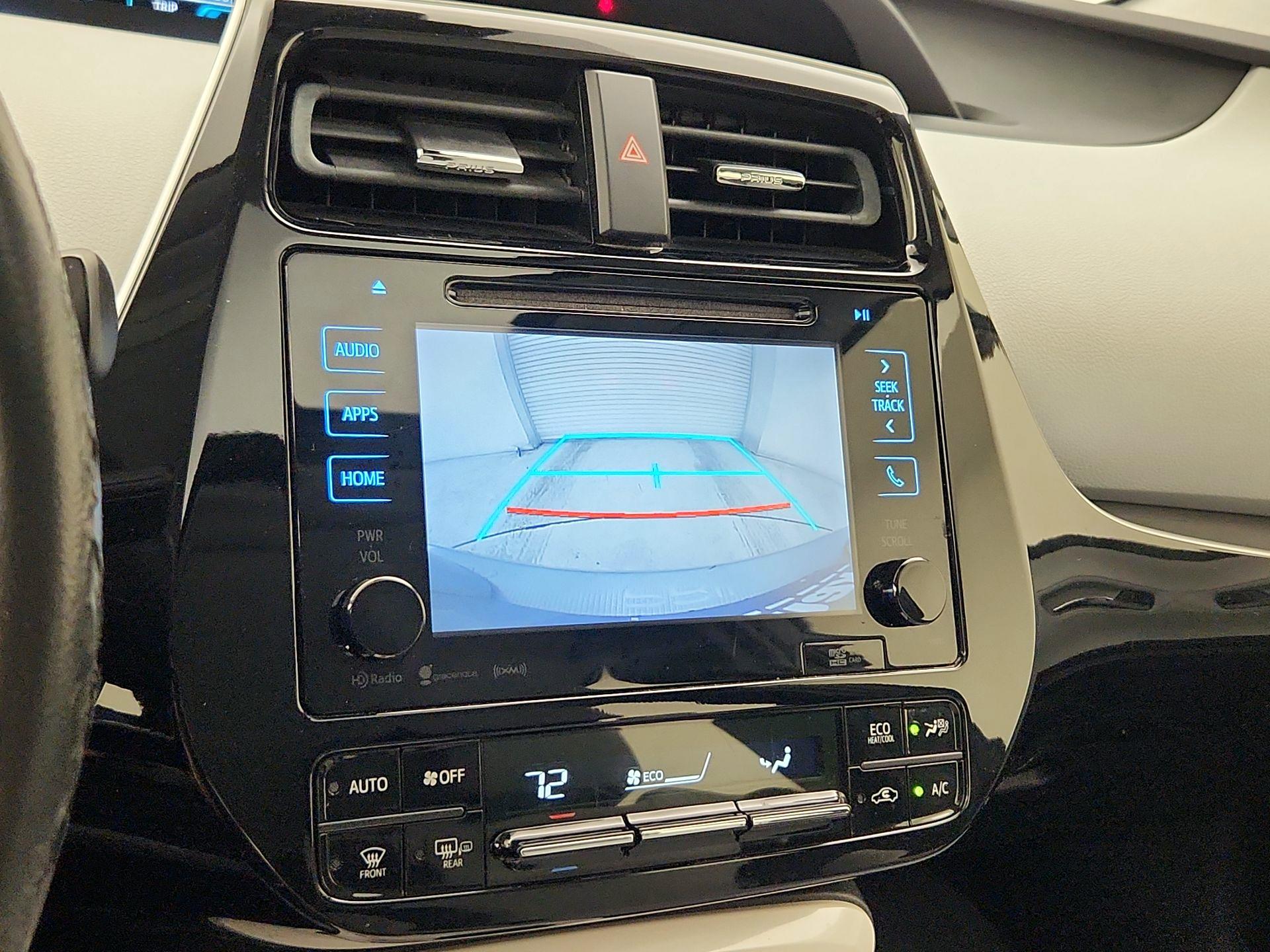 Thumbnail: 2016 Toyota Prius - 14