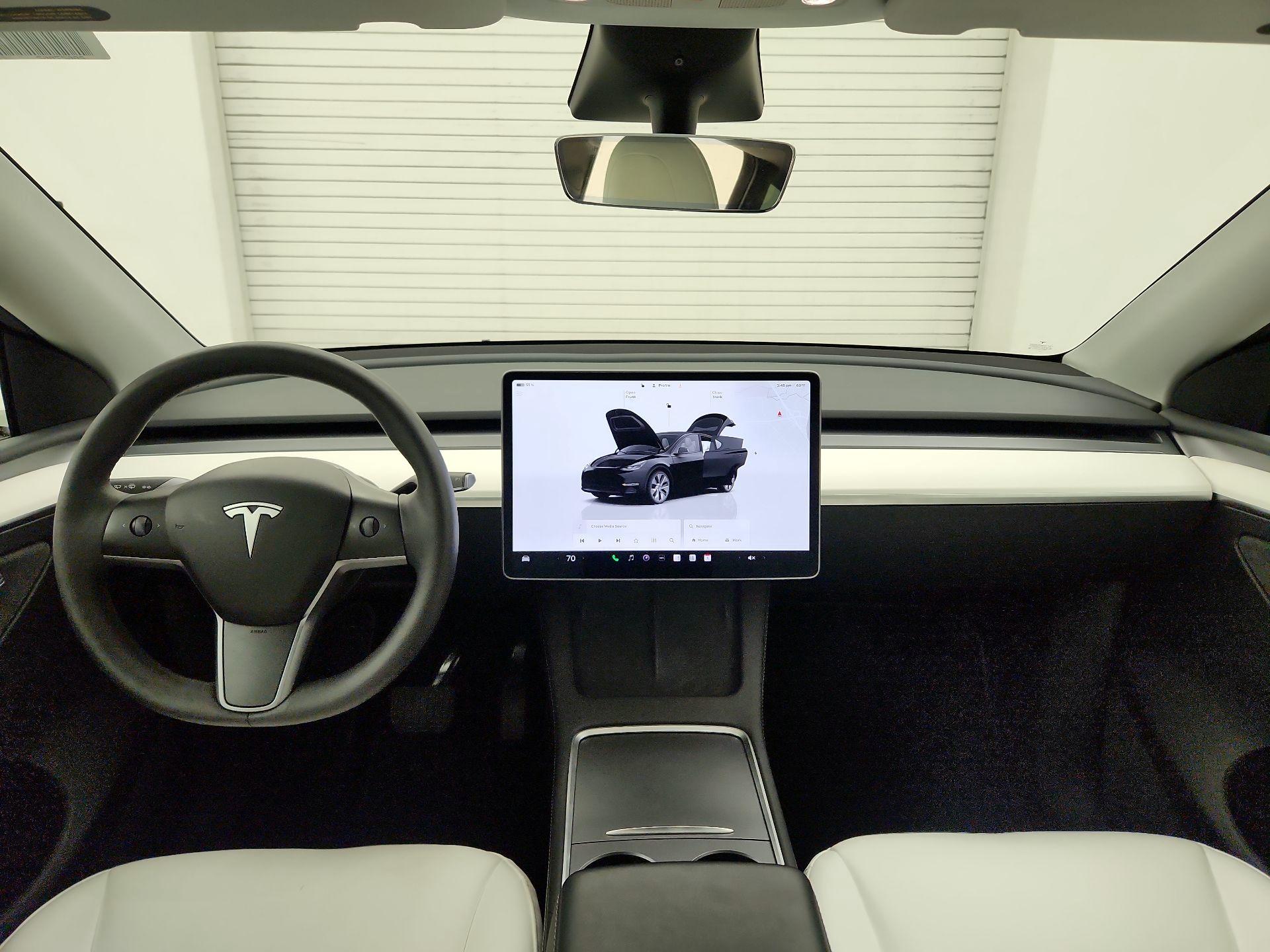 Thumbnail: 2023 Tesla Model Y - 9