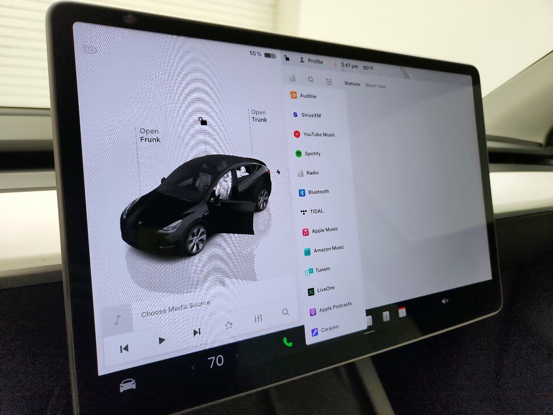 Thumbnail: 2023 Tesla Model Y - 15