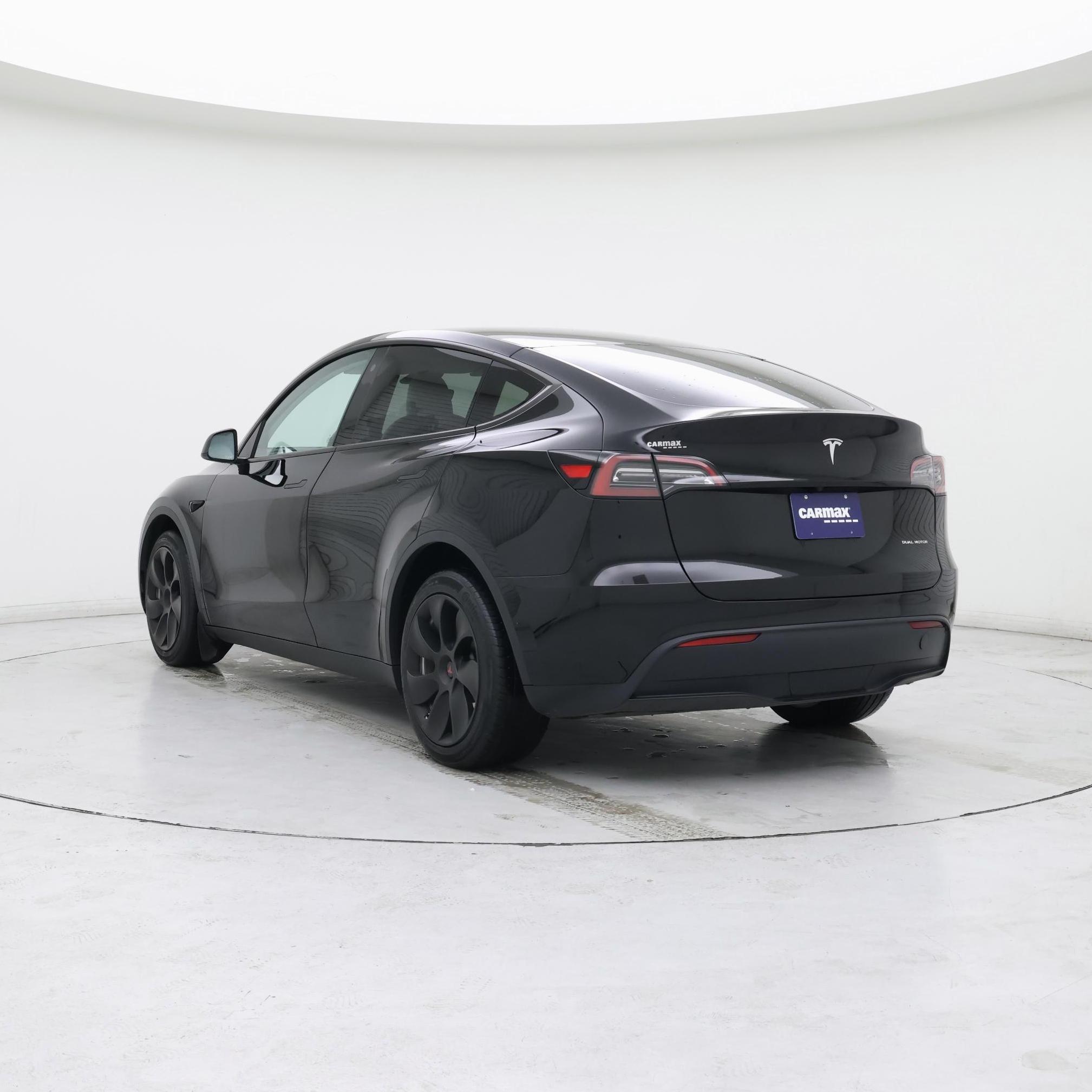 Thumbnail: 2023 Tesla Model Y - 2