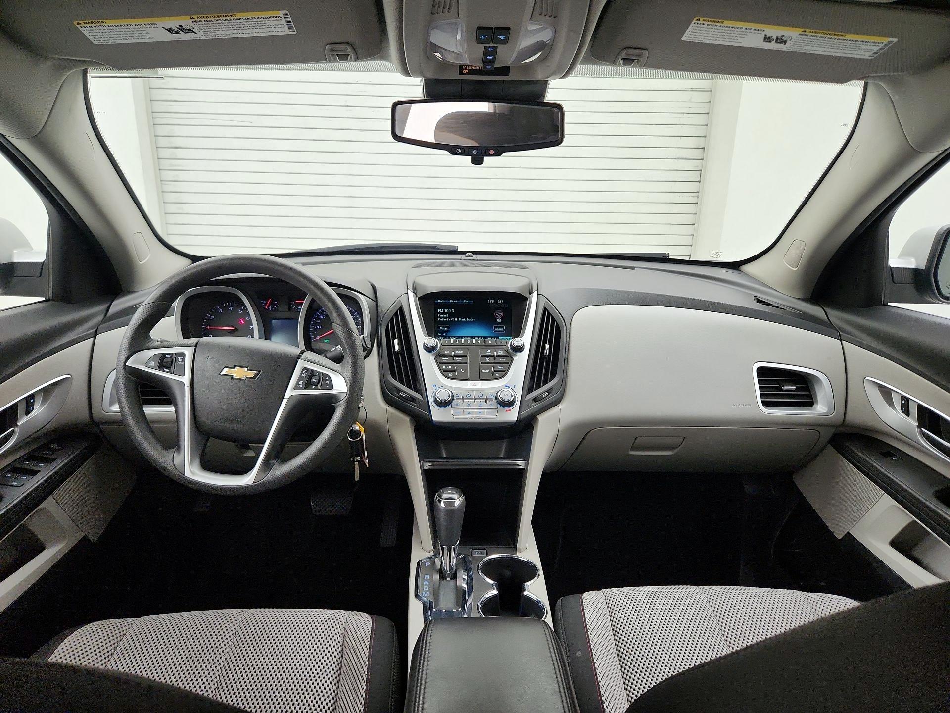 Thumbnail: 2017 Chevrolet Equinox - 9