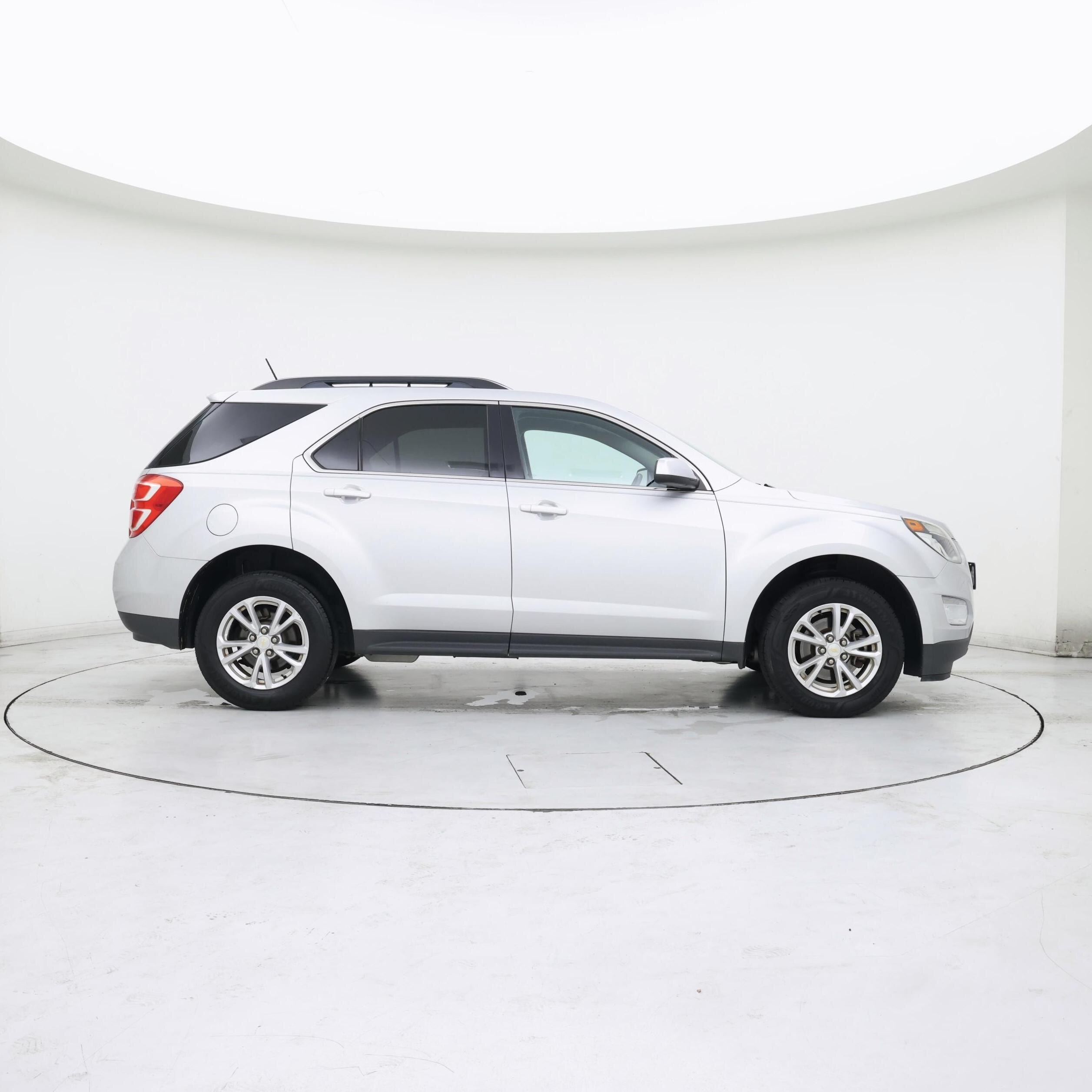 Thumbnail: 2017 Chevrolet Equinox - 7