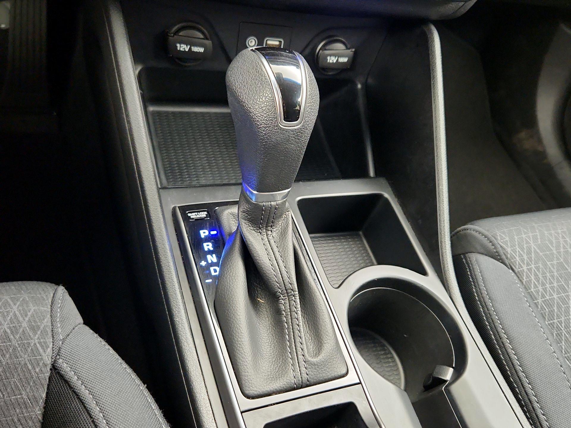 Thumbnail: 2016 Hyundai Tucson - 17