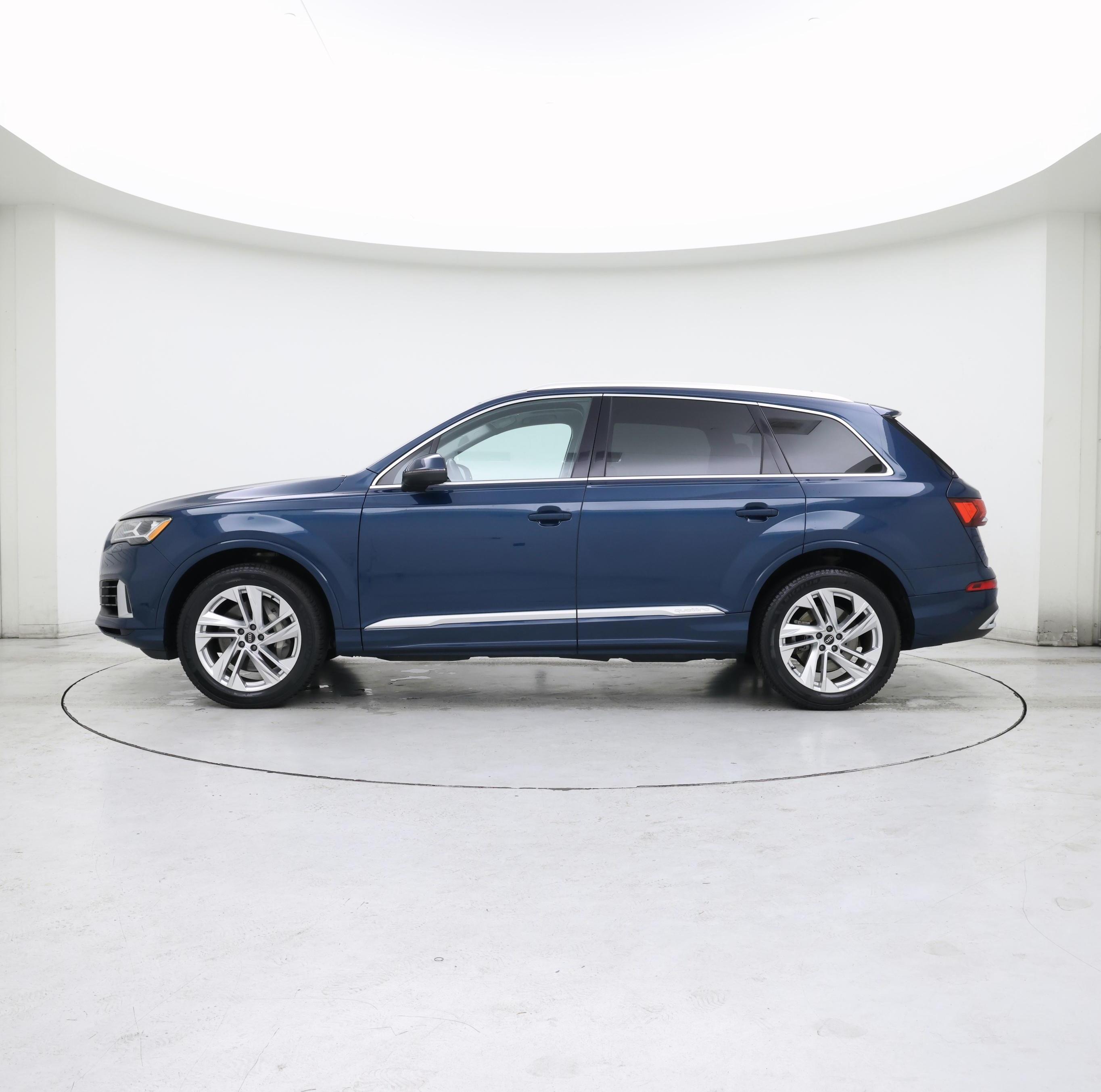 Thumbnail: 2022 Audi Q7 - 3