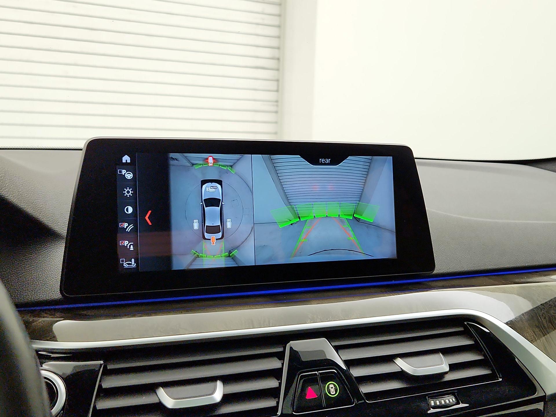 Thumbnail: 2018 BMW 5 Series - 15