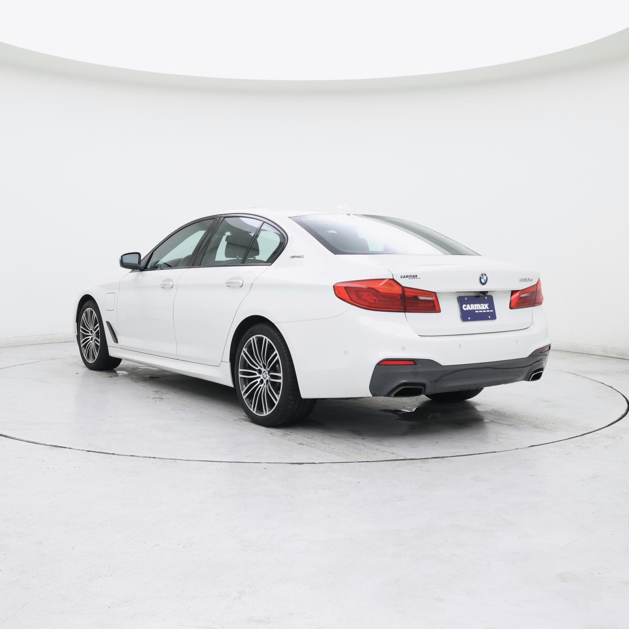 Thumbnail: 2018 BMW 5 Series - 2