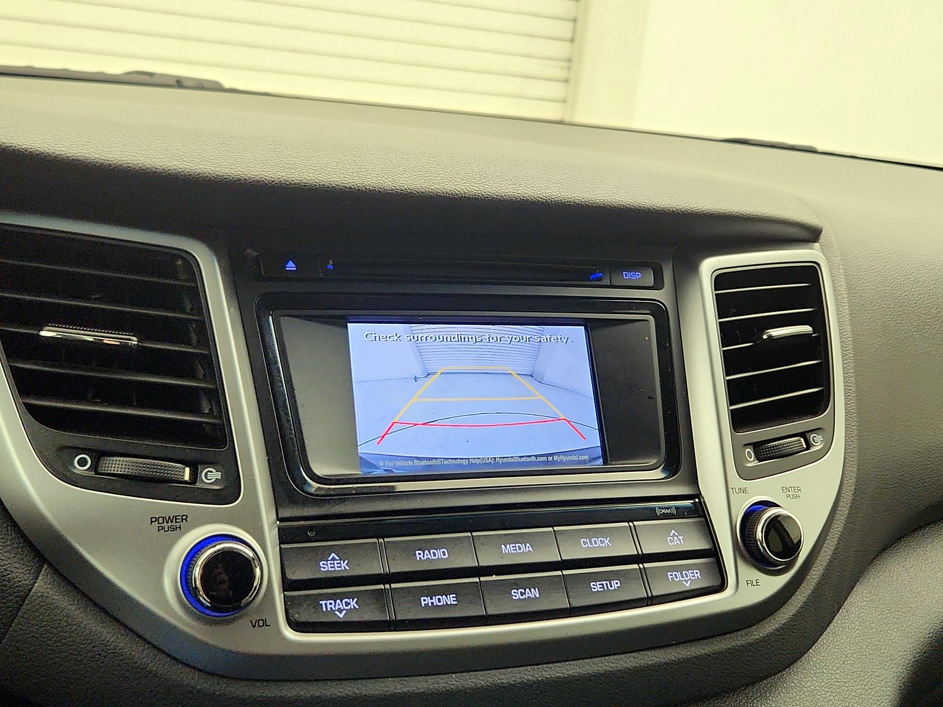 Thumbnail: 2017 Hyundai Tucson - 14