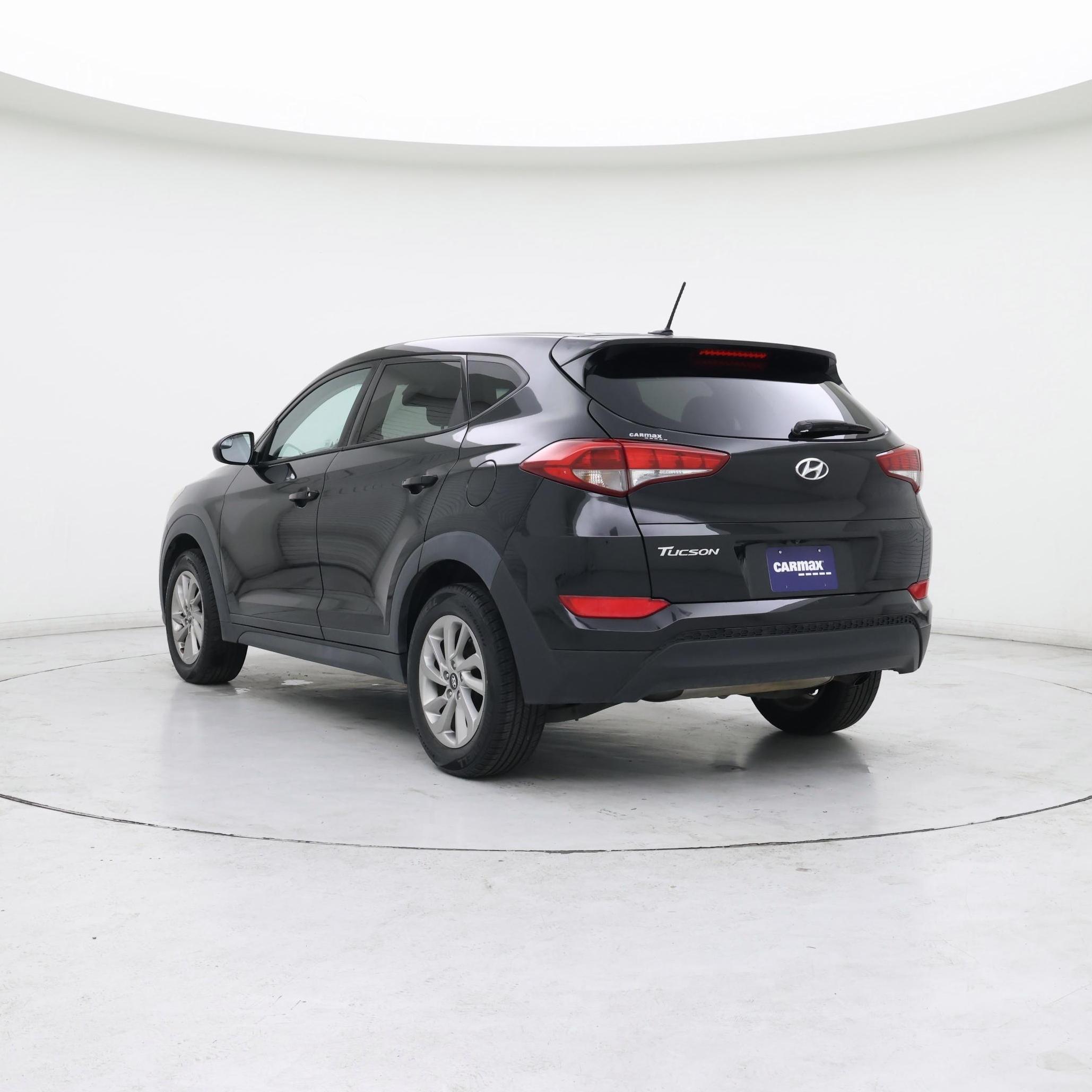 Thumbnail: 2017 Hyundai Tucson - 2
