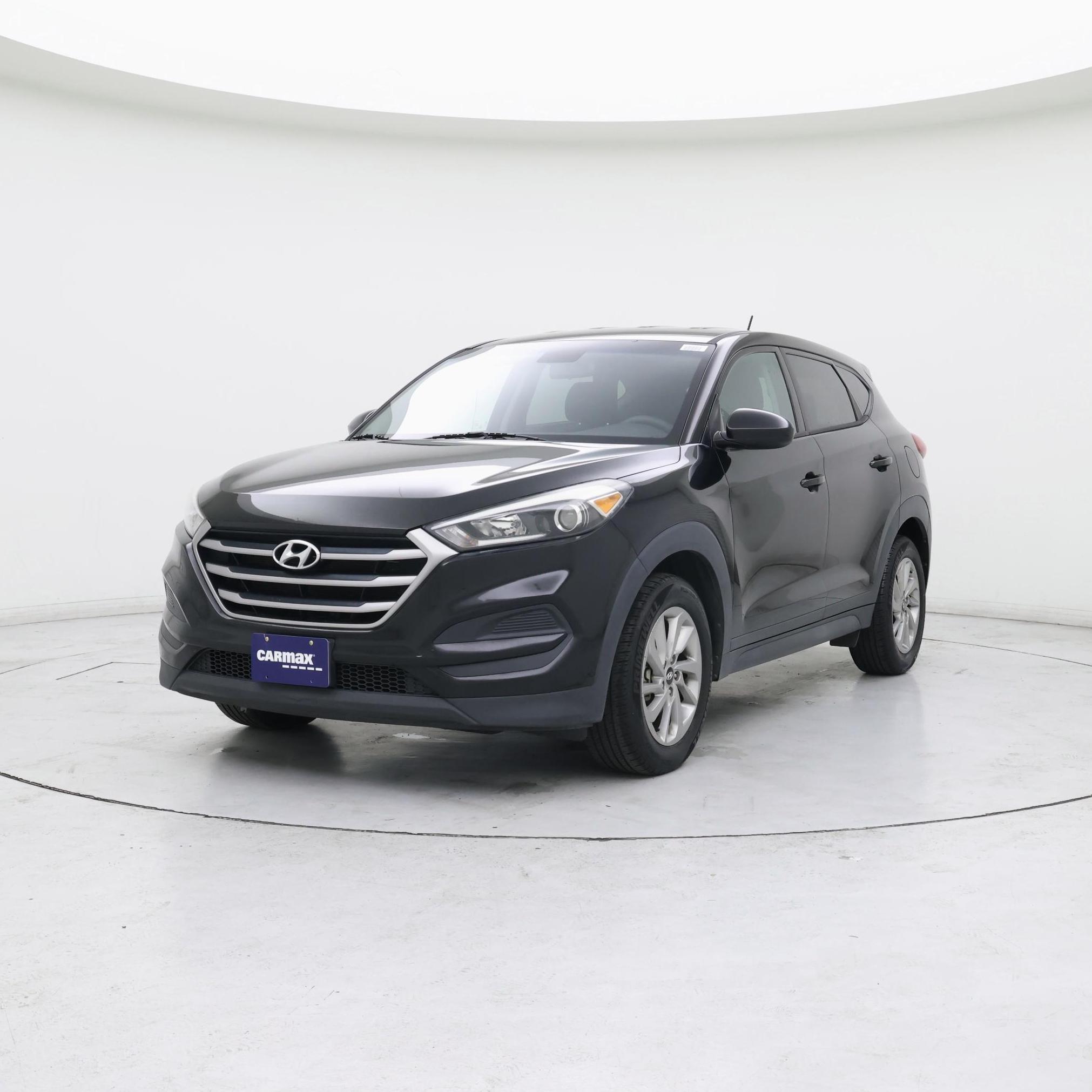 Thumbnail: 2017 Hyundai Tucson - 4