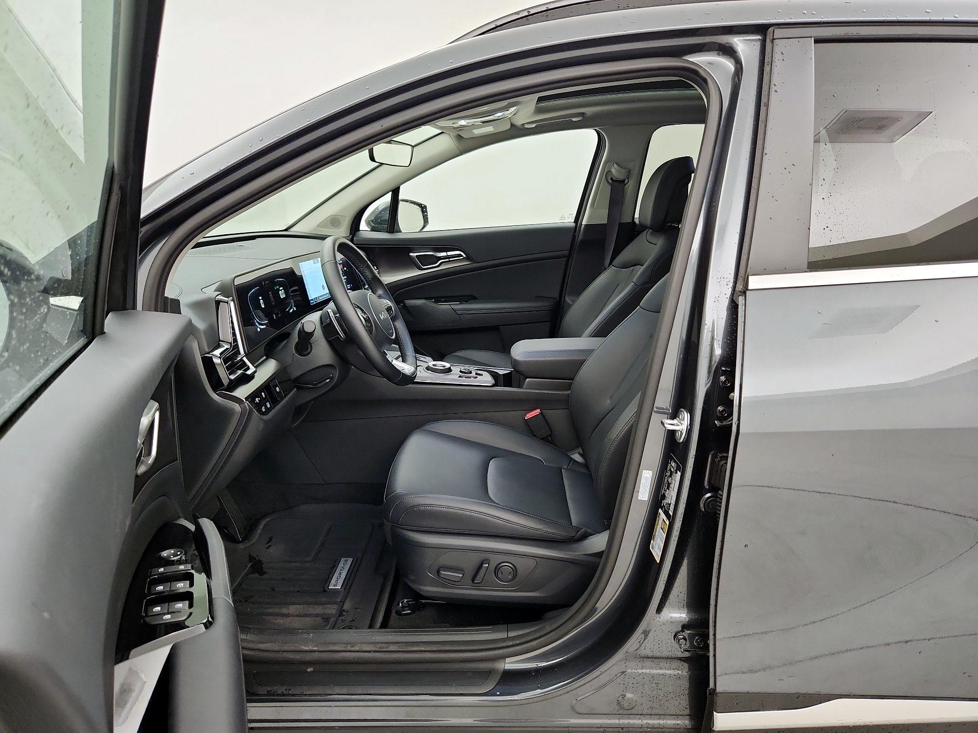 Thumbnail: 2025 Kia Sportage - 11