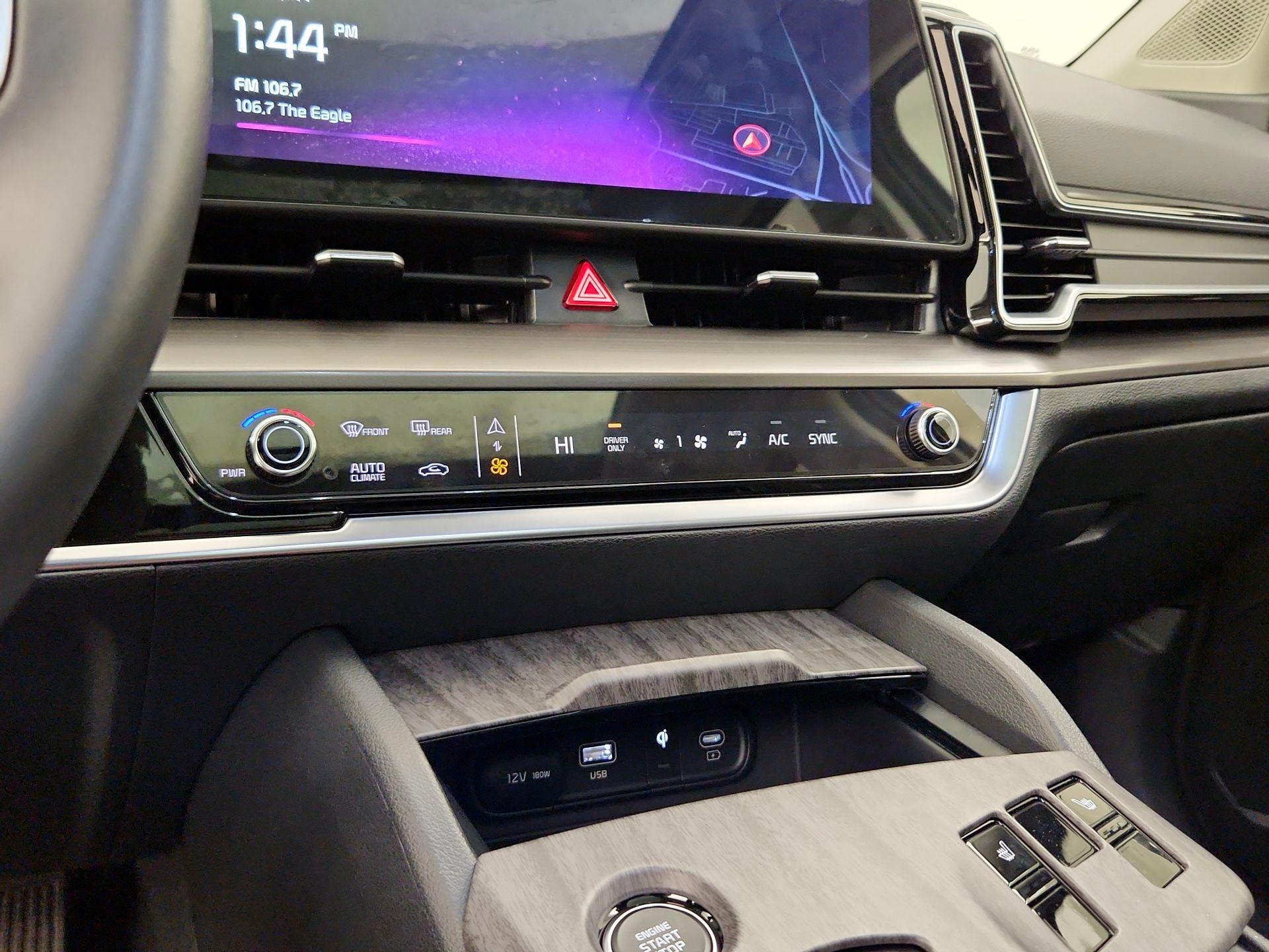 Thumbnail: 2025 Kia Sportage - 17