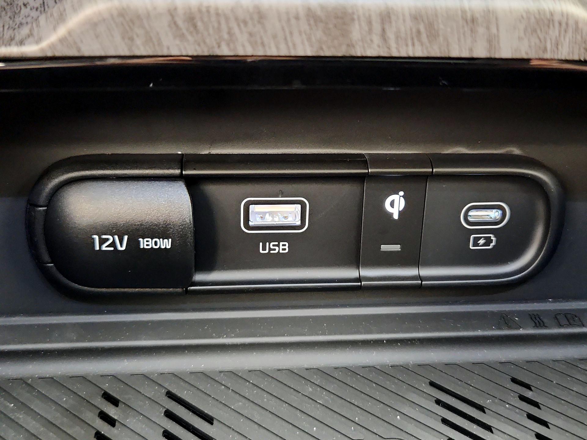 Thumbnail: 2025 Kia Sportage - 19