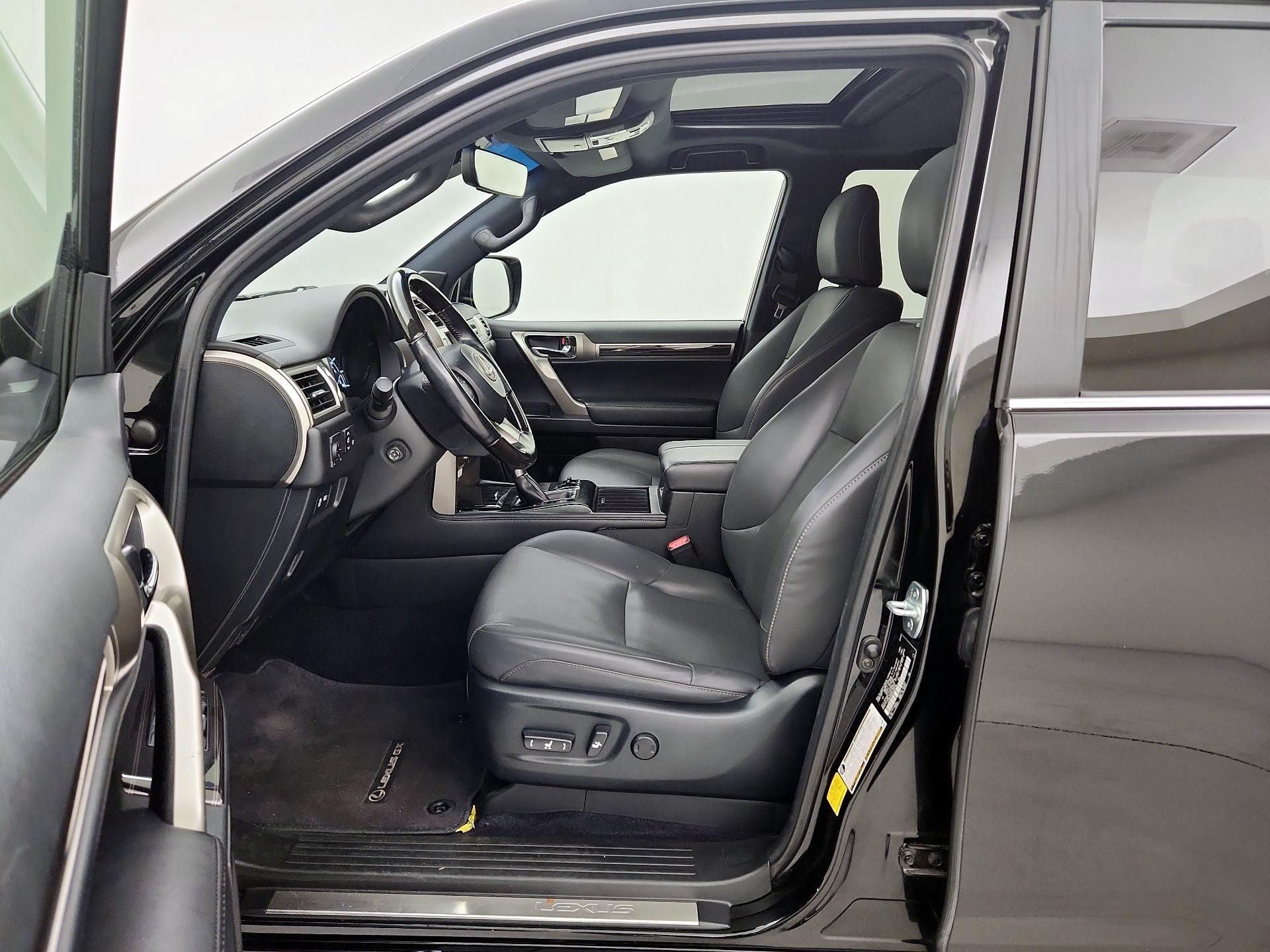 Thumbnail: 2020 Lexus GX - 11