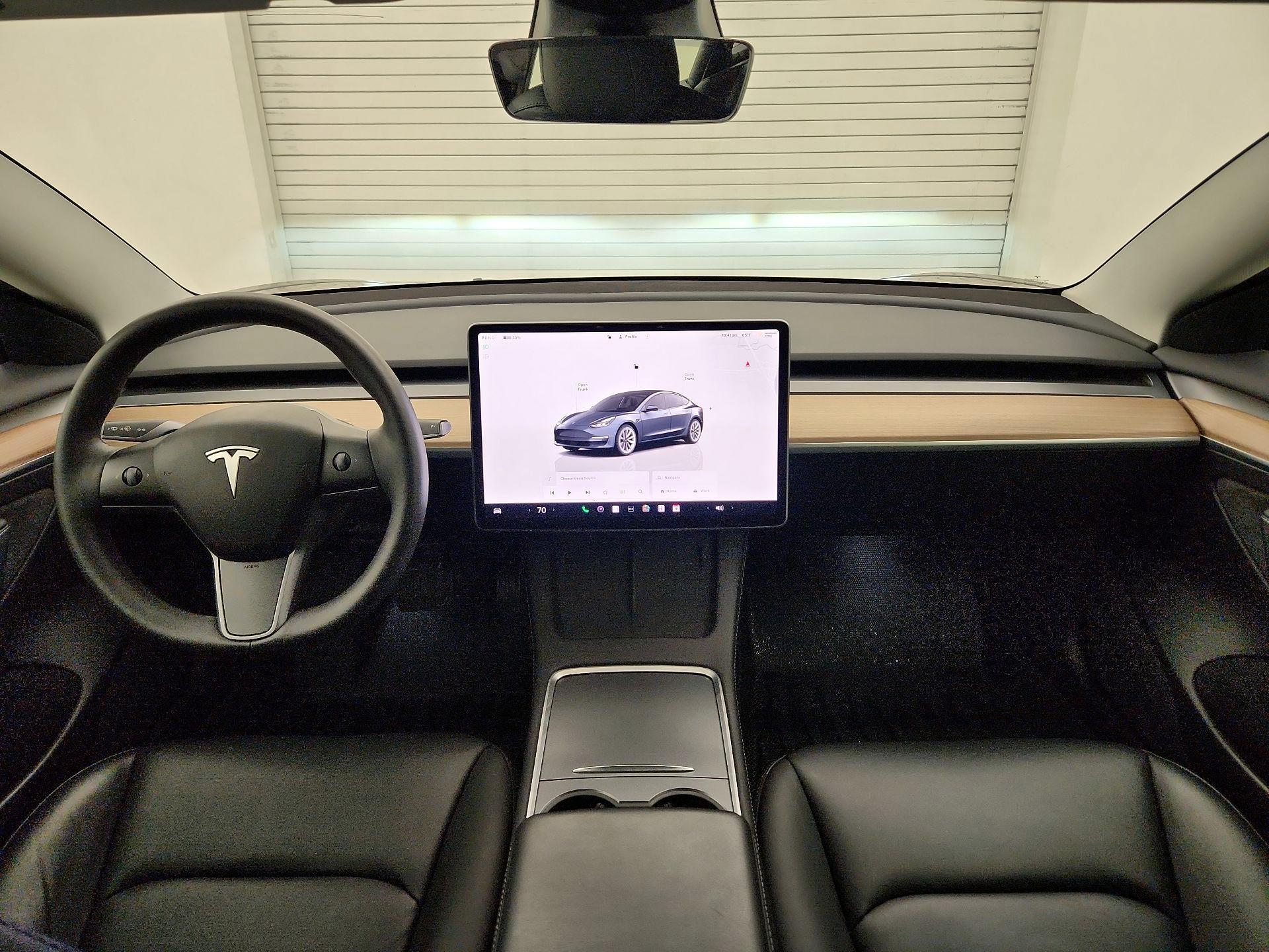 Thumbnail: 2022 Tesla Model 3 - 9