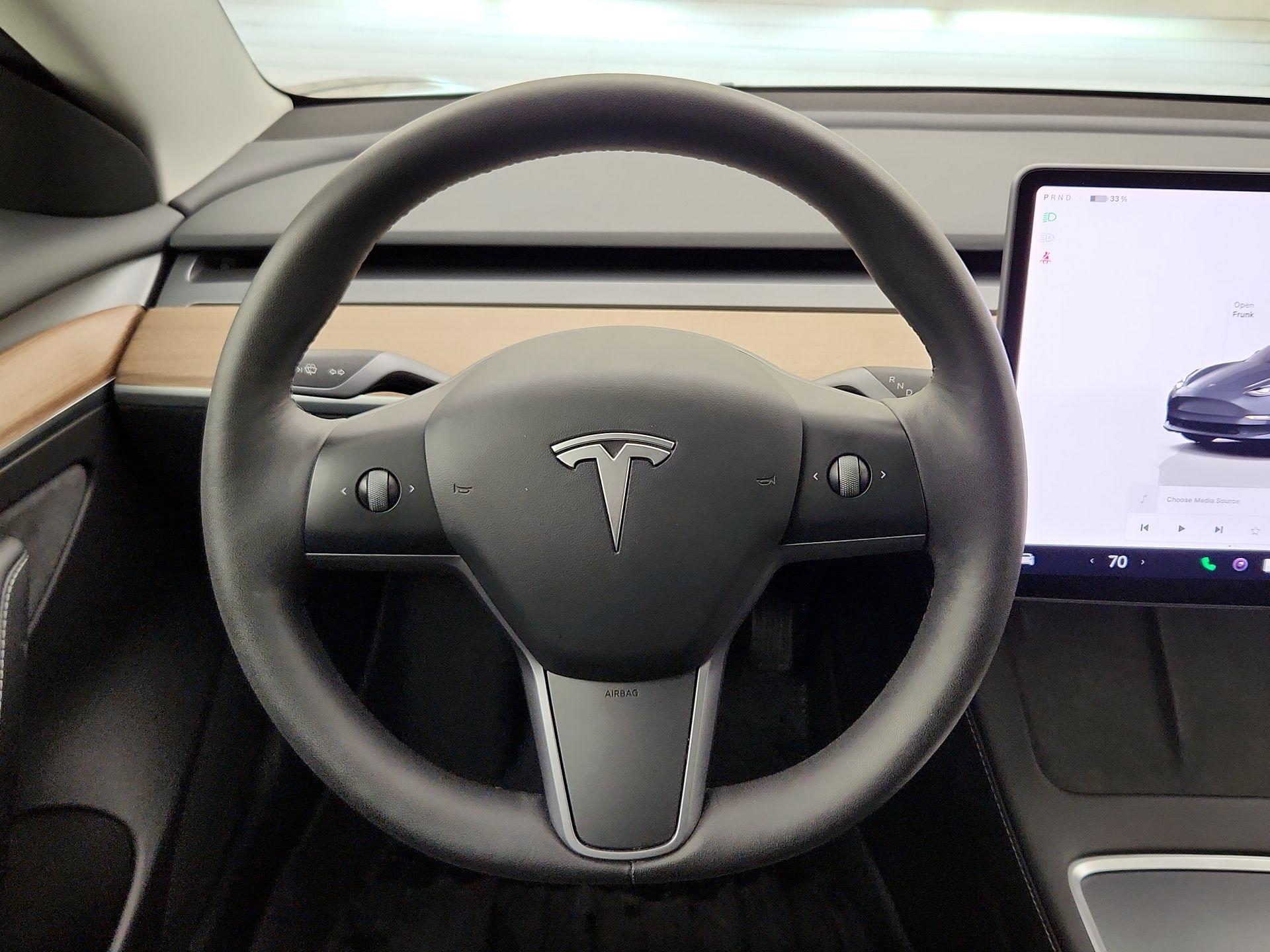 Thumbnail: 2022 Tesla Model 3 - 10