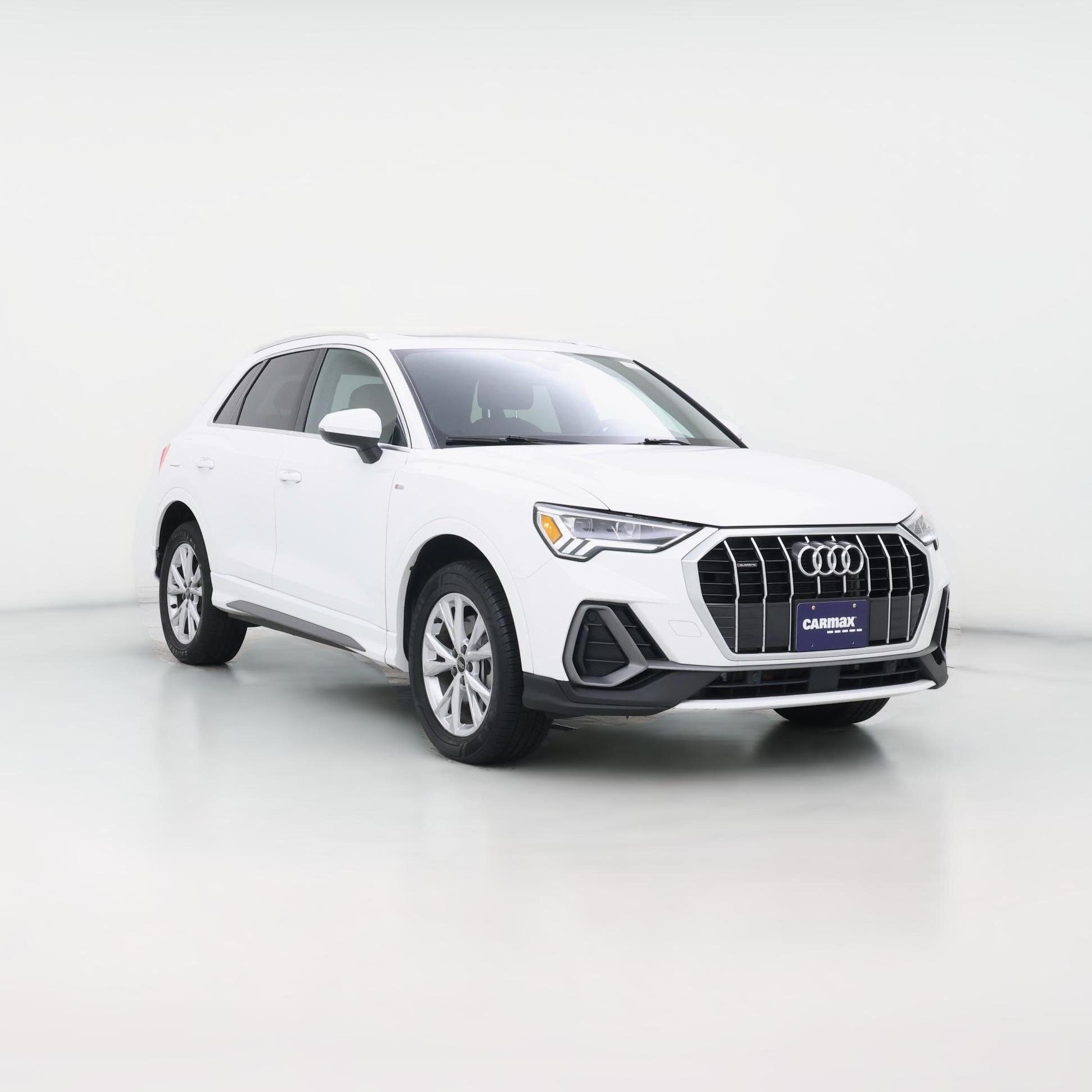Thumbnail: 2023 Audi Q3 - 1