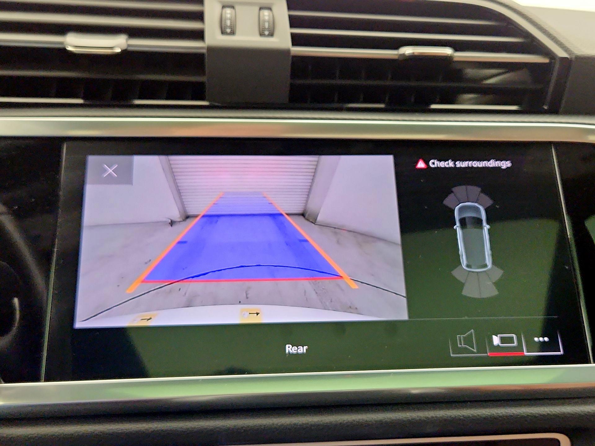 Thumbnail: 2023 Audi Q3 - 14