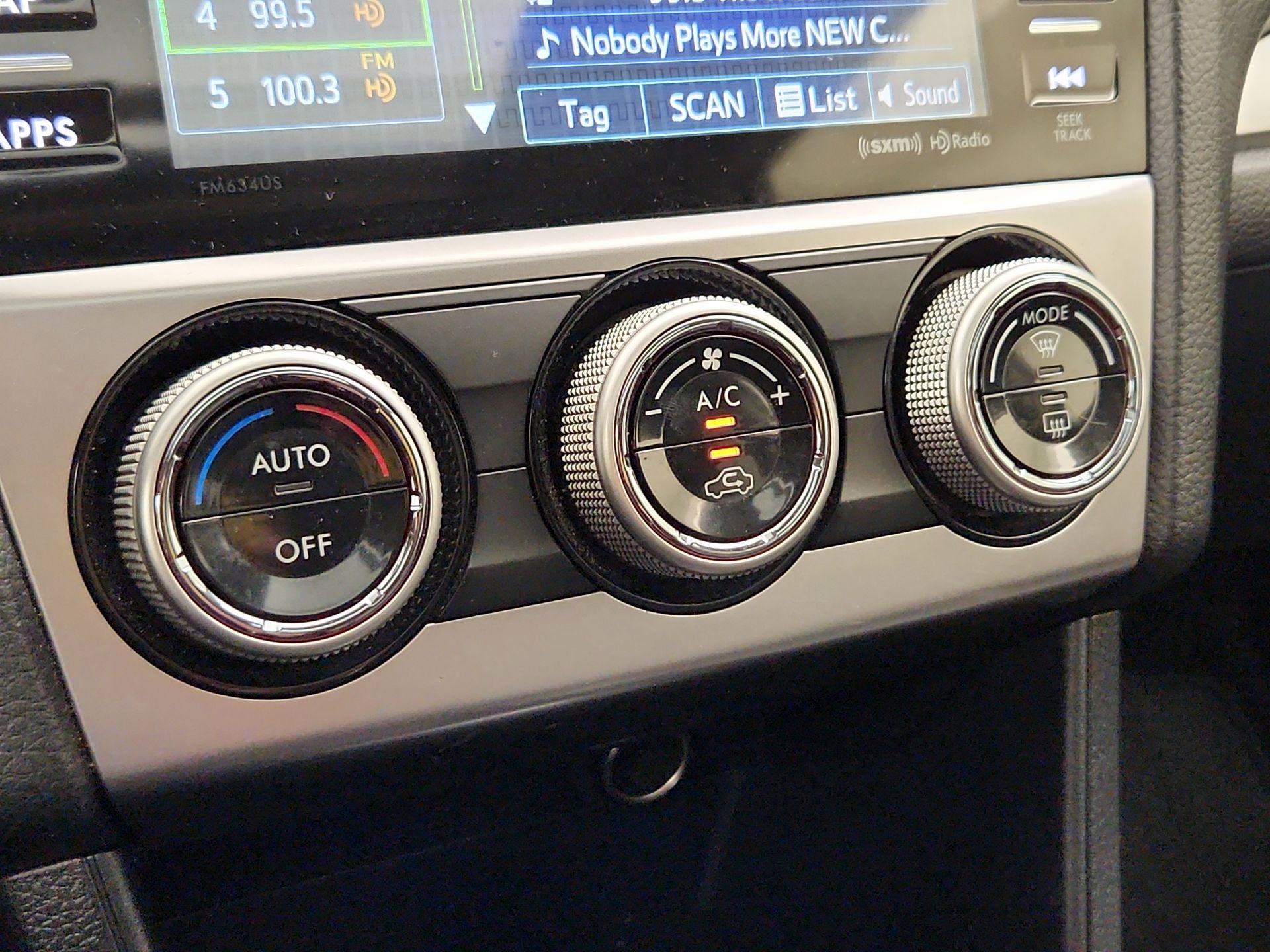 Thumbnail: 2015 Subaru XV Crosstrek - 17