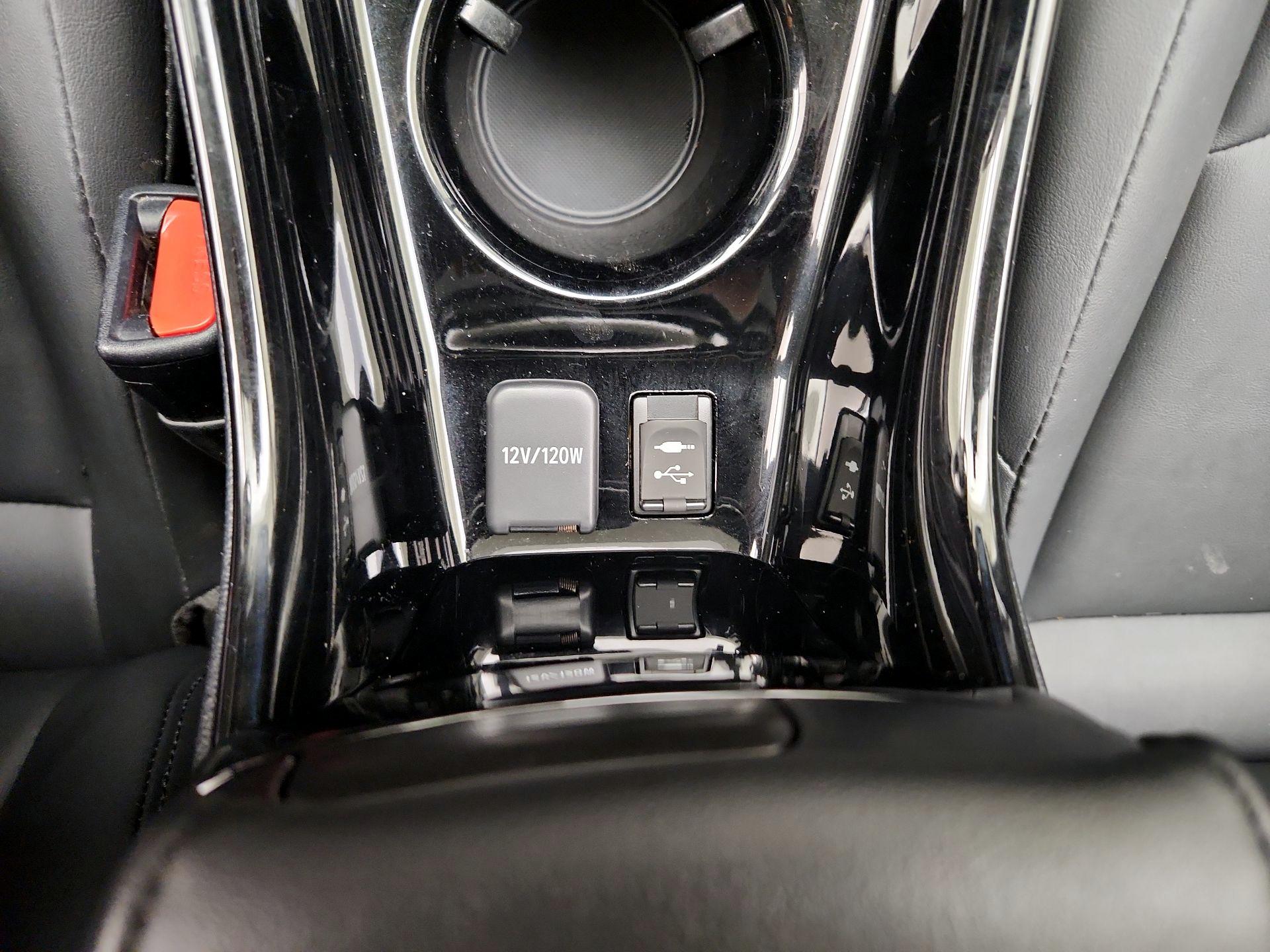 Thumbnail: 2017 Toyota Prius Prime - 19