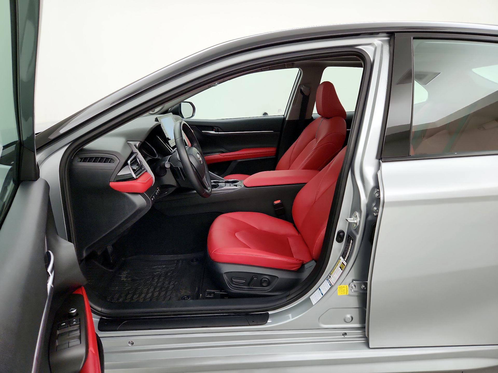 Thumbnail: 2023 Toyota Camry - 11