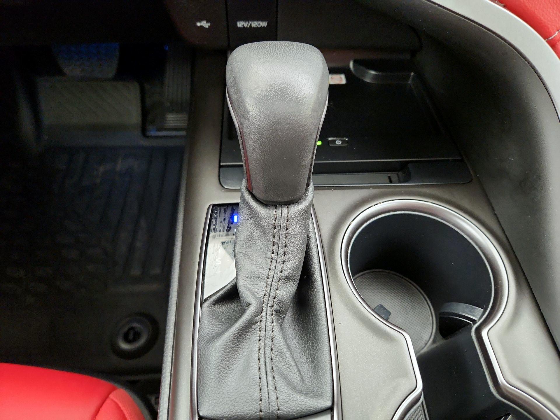 Thumbnail: 2023 Toyota Camry - 18