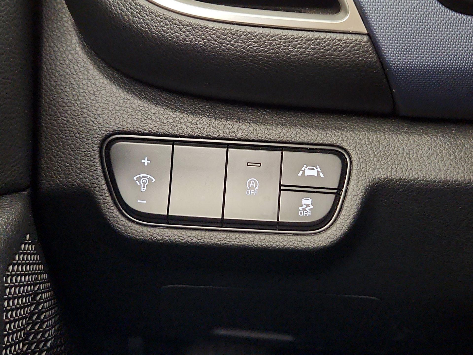 Thumbnail: 2021 Kia Seltos - 13