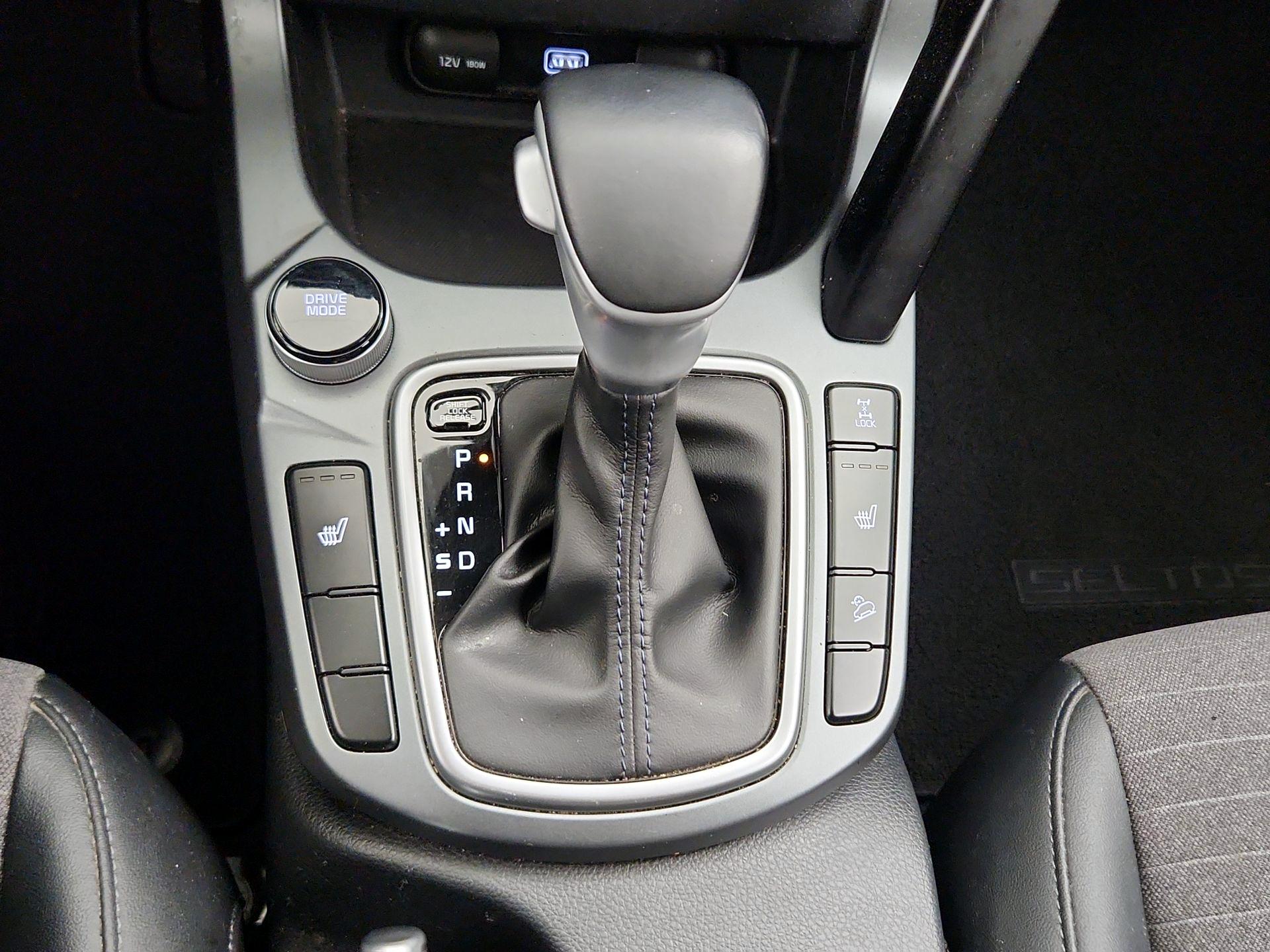 Thumbnail: 2021 Kia Seltos - 17