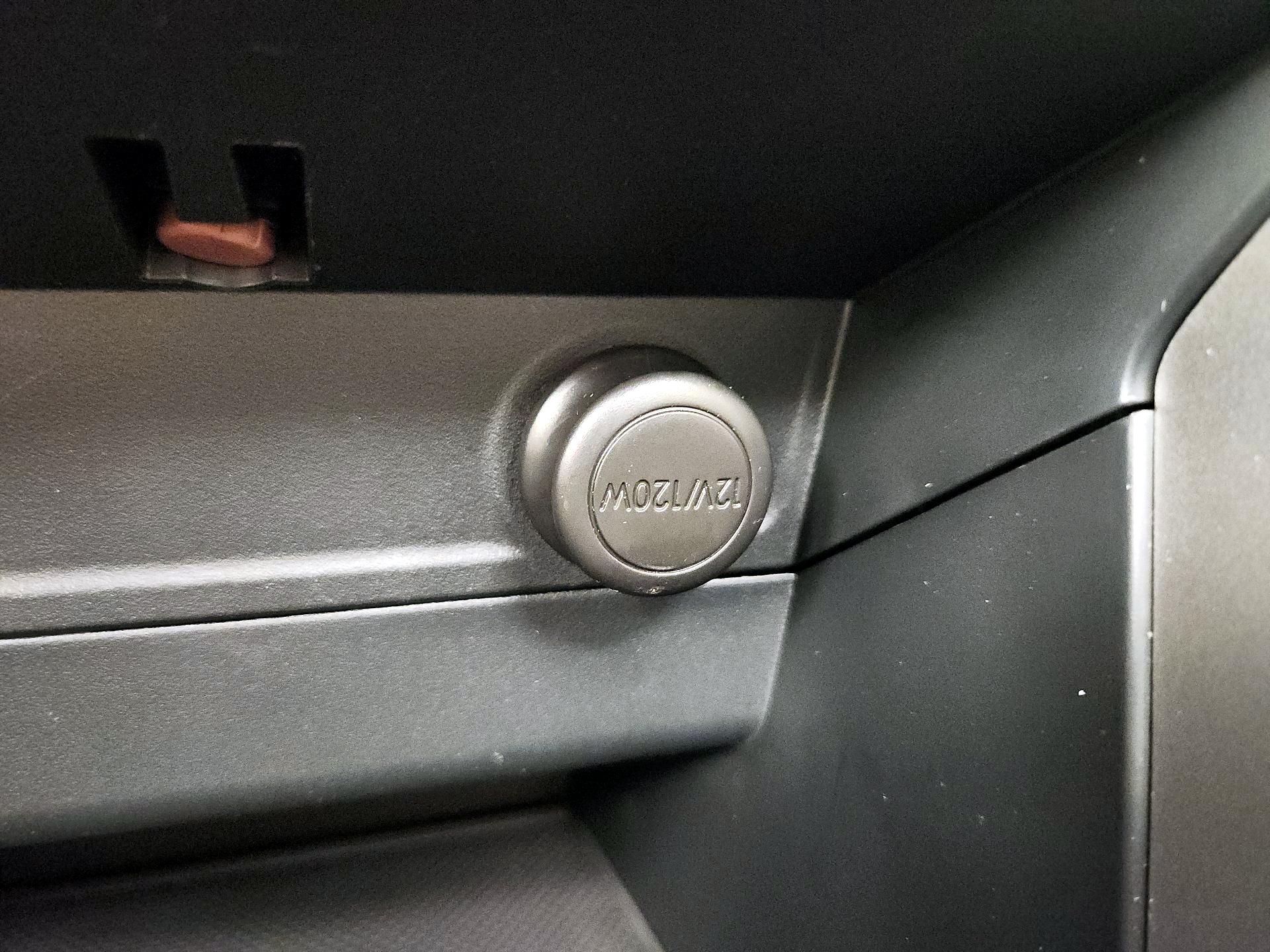 Thumbnail: 2018 Subaru Forester - 19