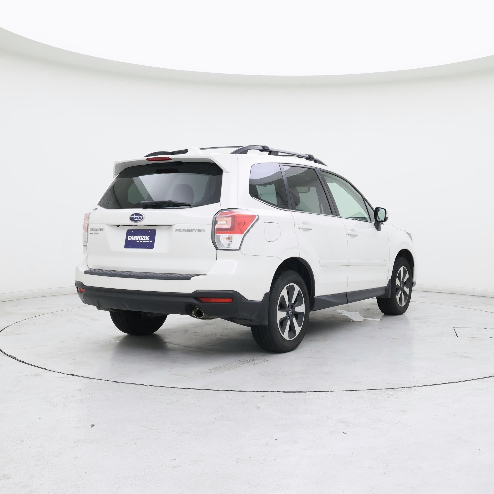 Thumbnail: 2018 Subaru Forester - 8