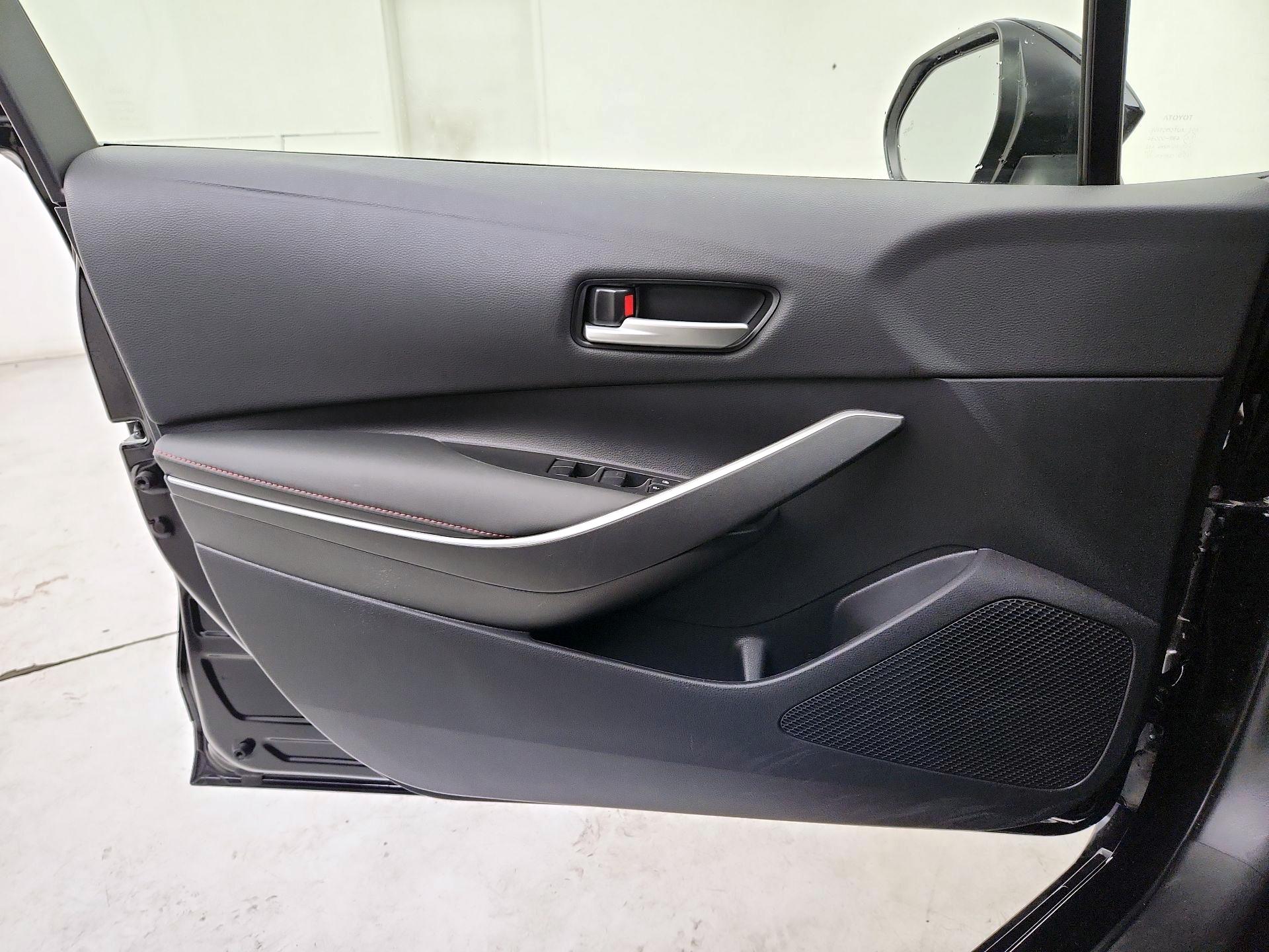 Thumbnail: 2024 Toyota Corolla - 12