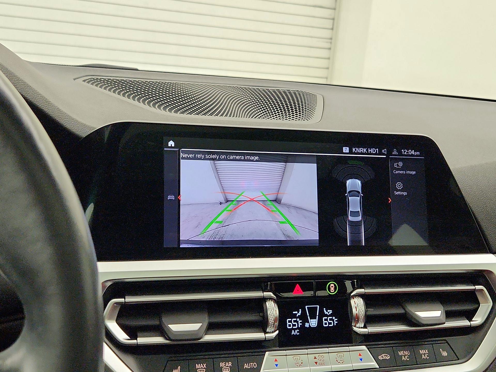 Thumbnail: 2022 BMW 3 Series - 15