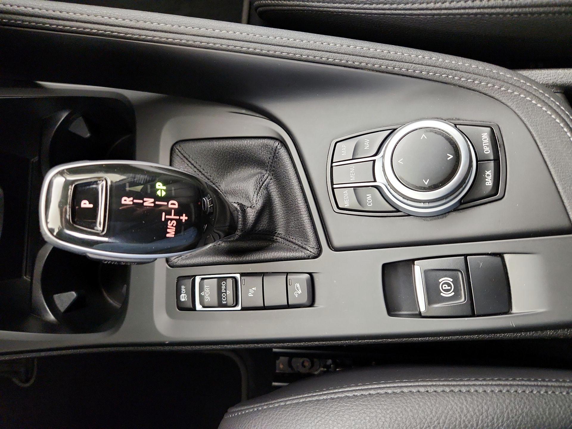 Thumbnail: 2021 BMW X2 - 18