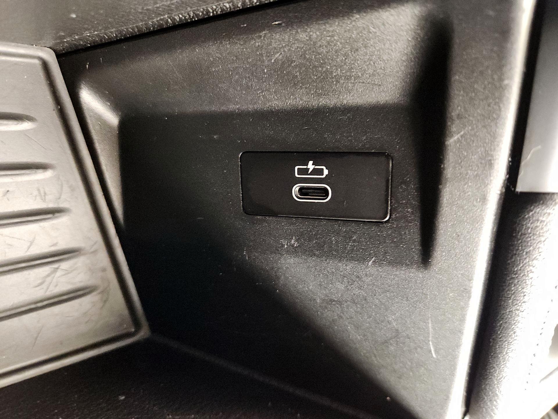 Thumbnail: 2021 BMW X2 - 19