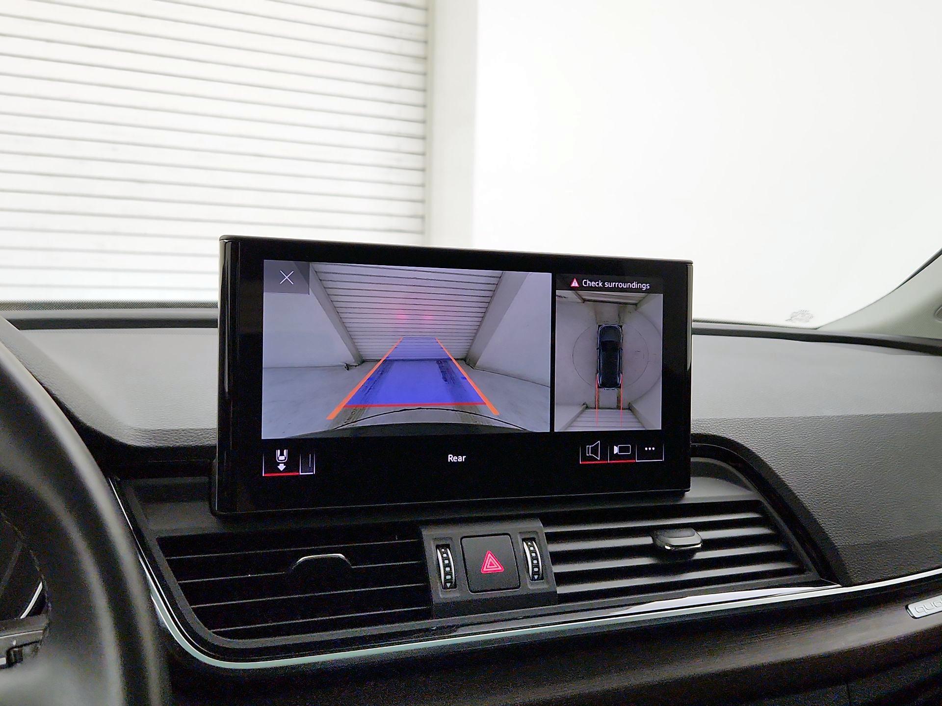 Thumbnail: 2022 Audi Q5 - 15