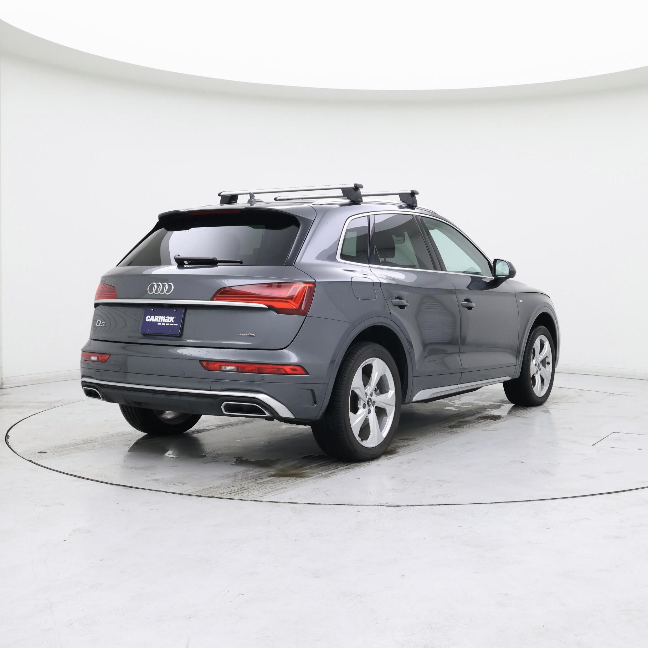 Thumbnail: 2022 Audi Q5 - 8