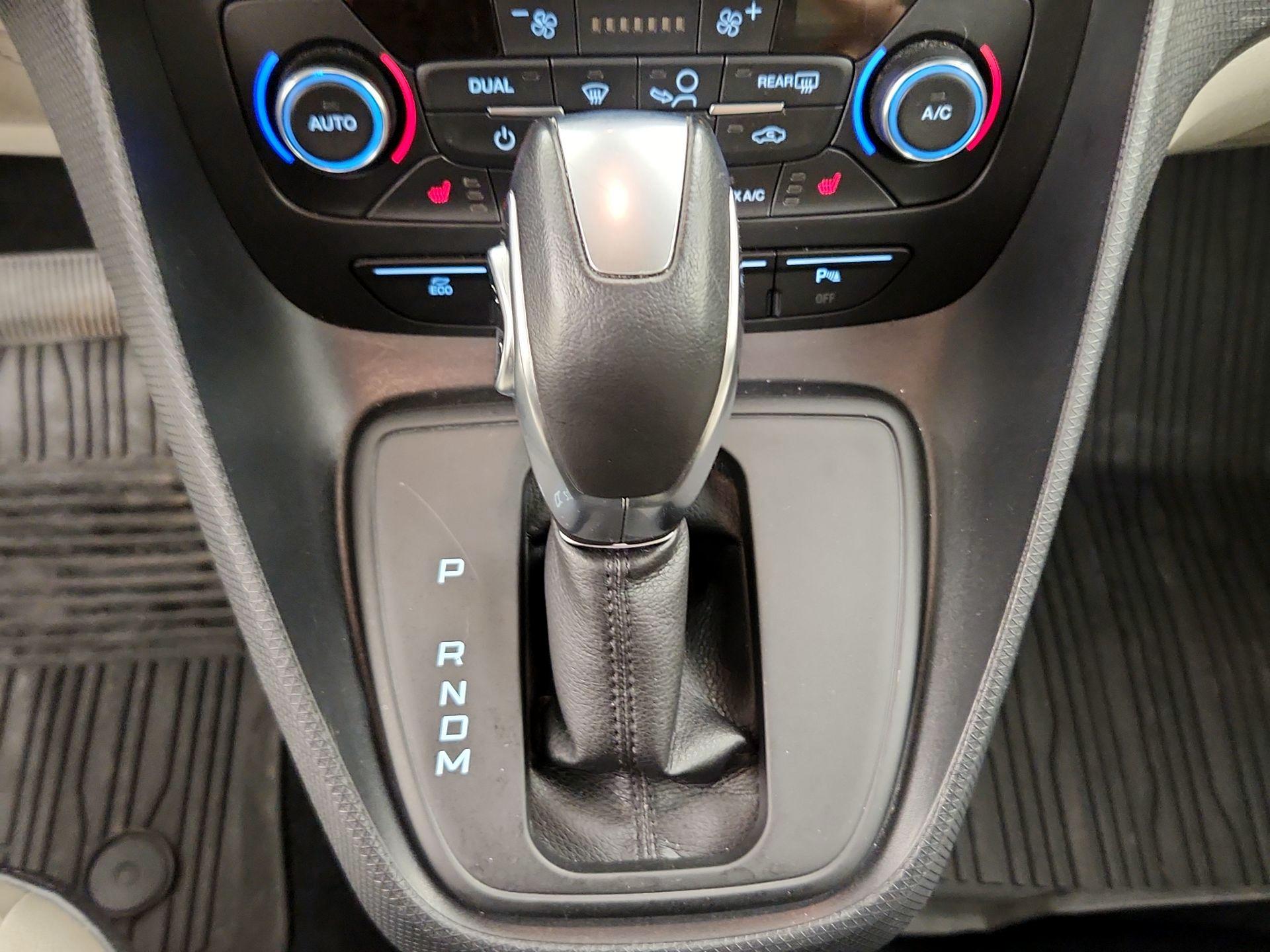 Thumbnail: 2021 Ford Transit Series - 18