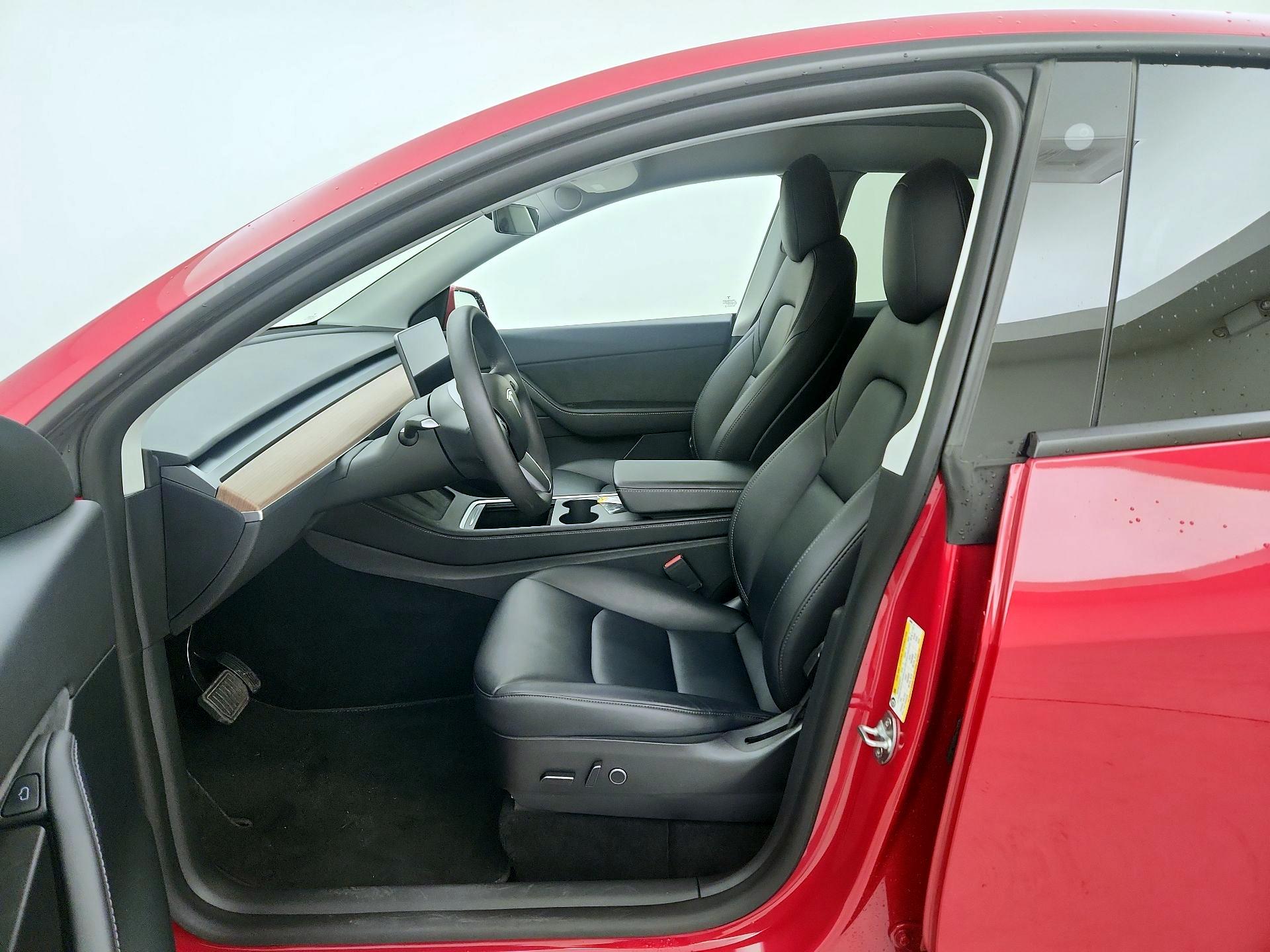 Thumbnail: 2022 Tesla Model Y - 11