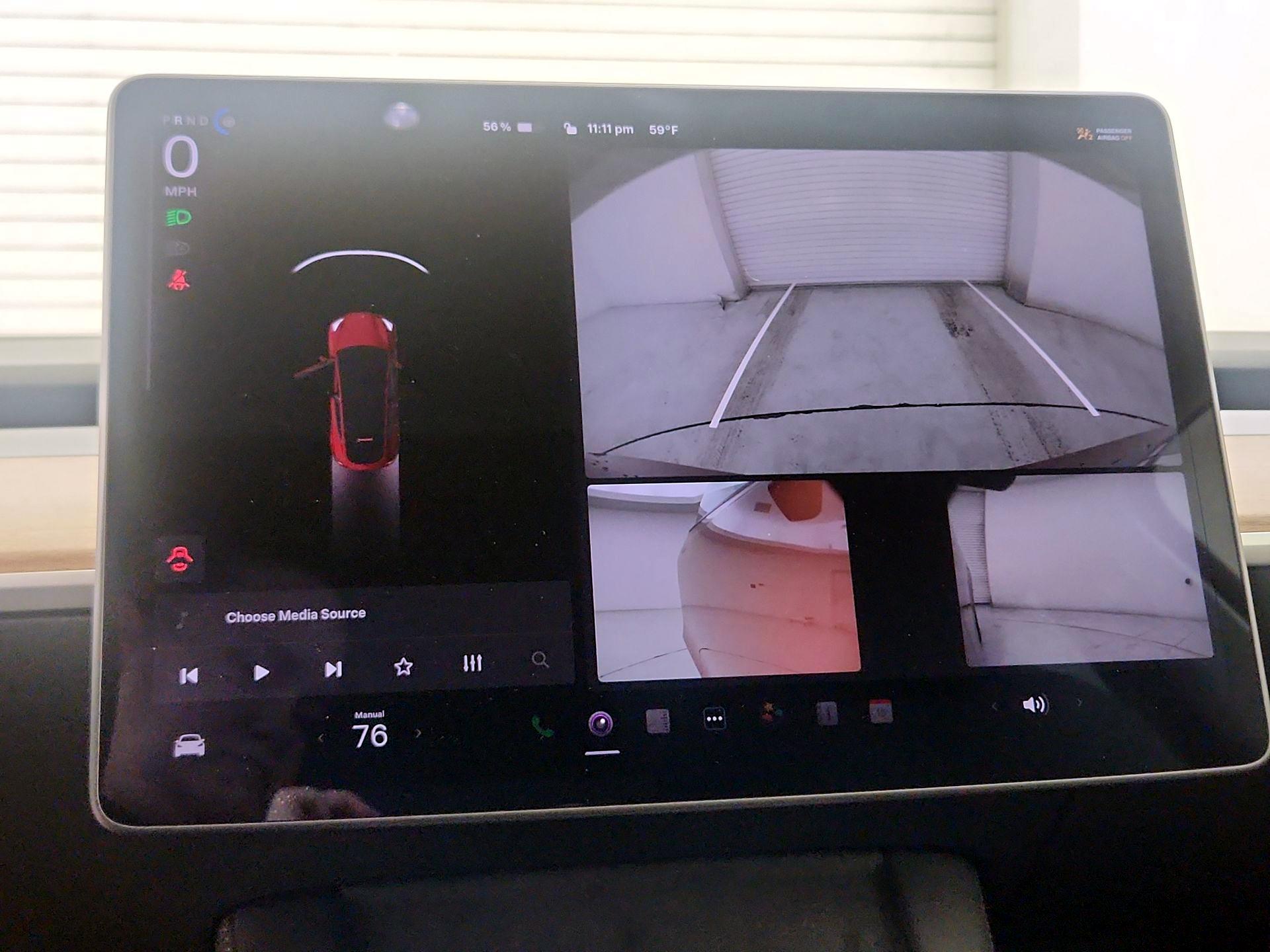 Thumbnail: 2022 Tesla Model Y - 14