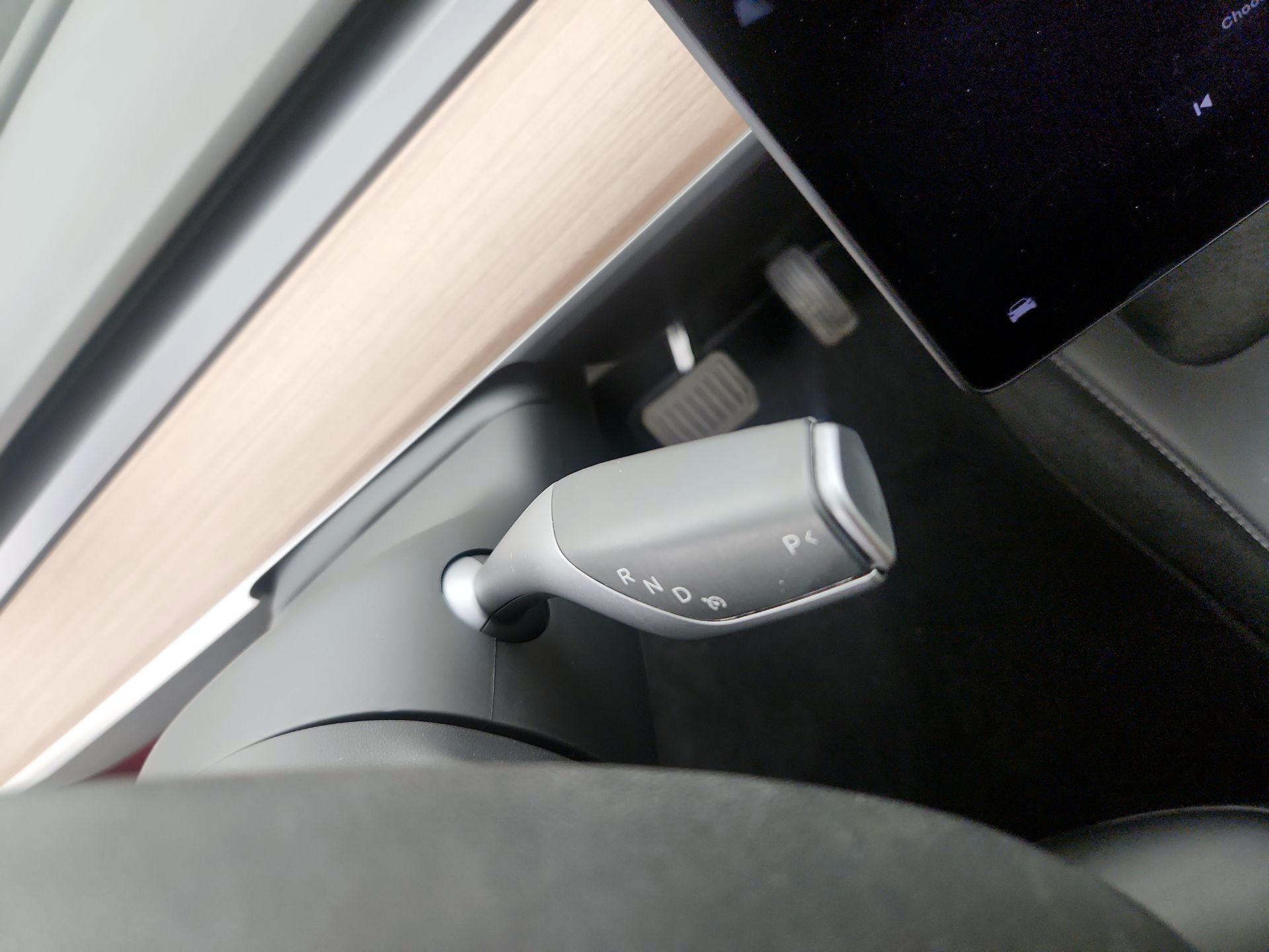 Thumbnail: 2022 Tesla Model Y - 17