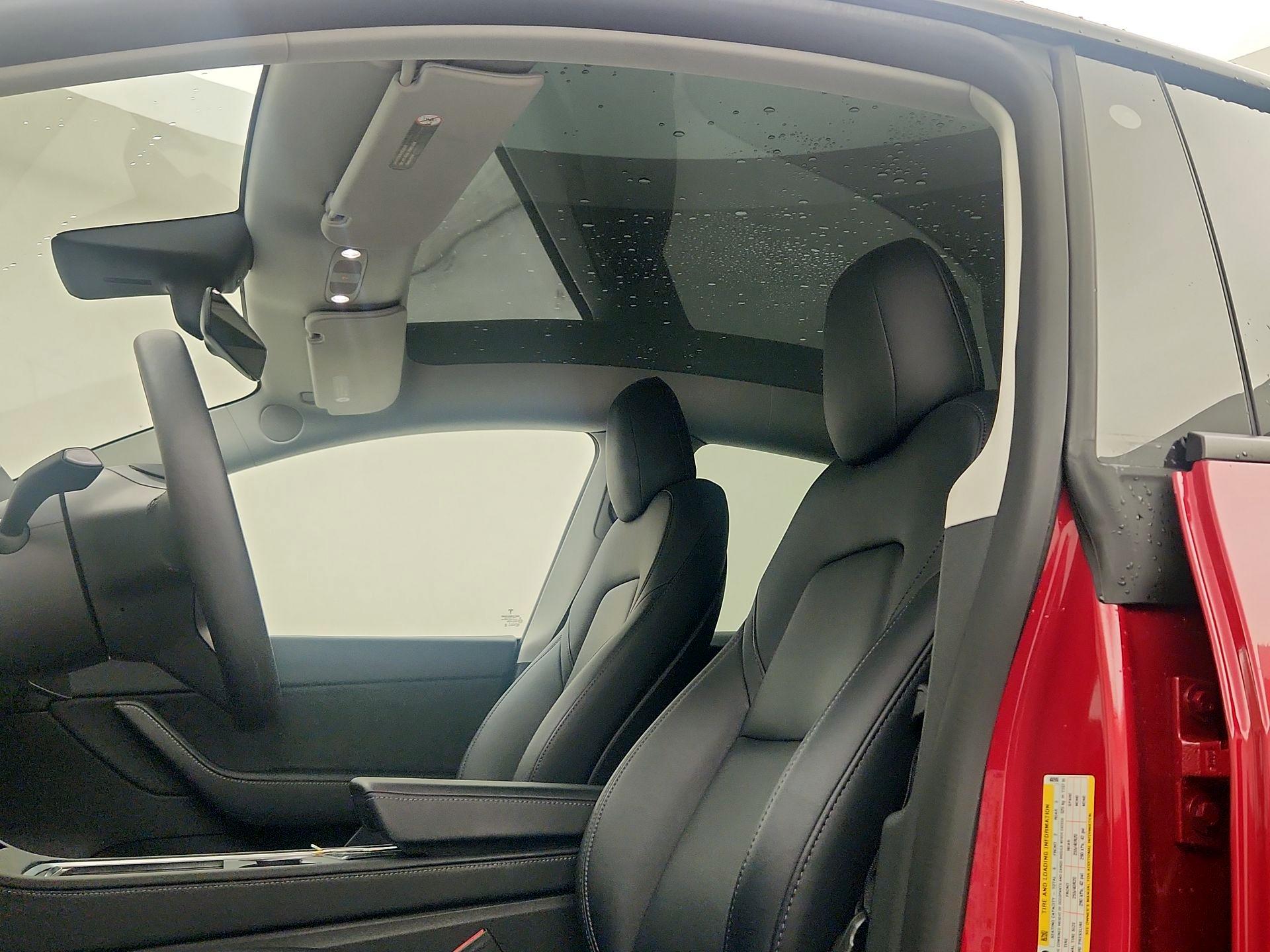 Thumbnail: 2022 Tesla Model Y - 19