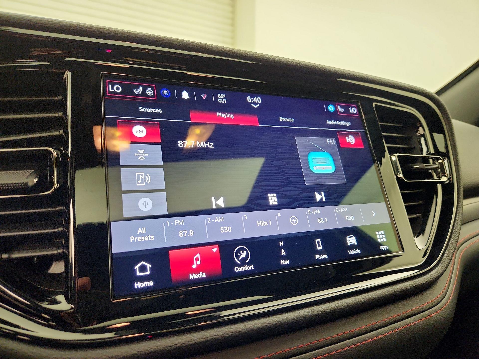 Thumbnail: 2025 Dodge Durango - 16