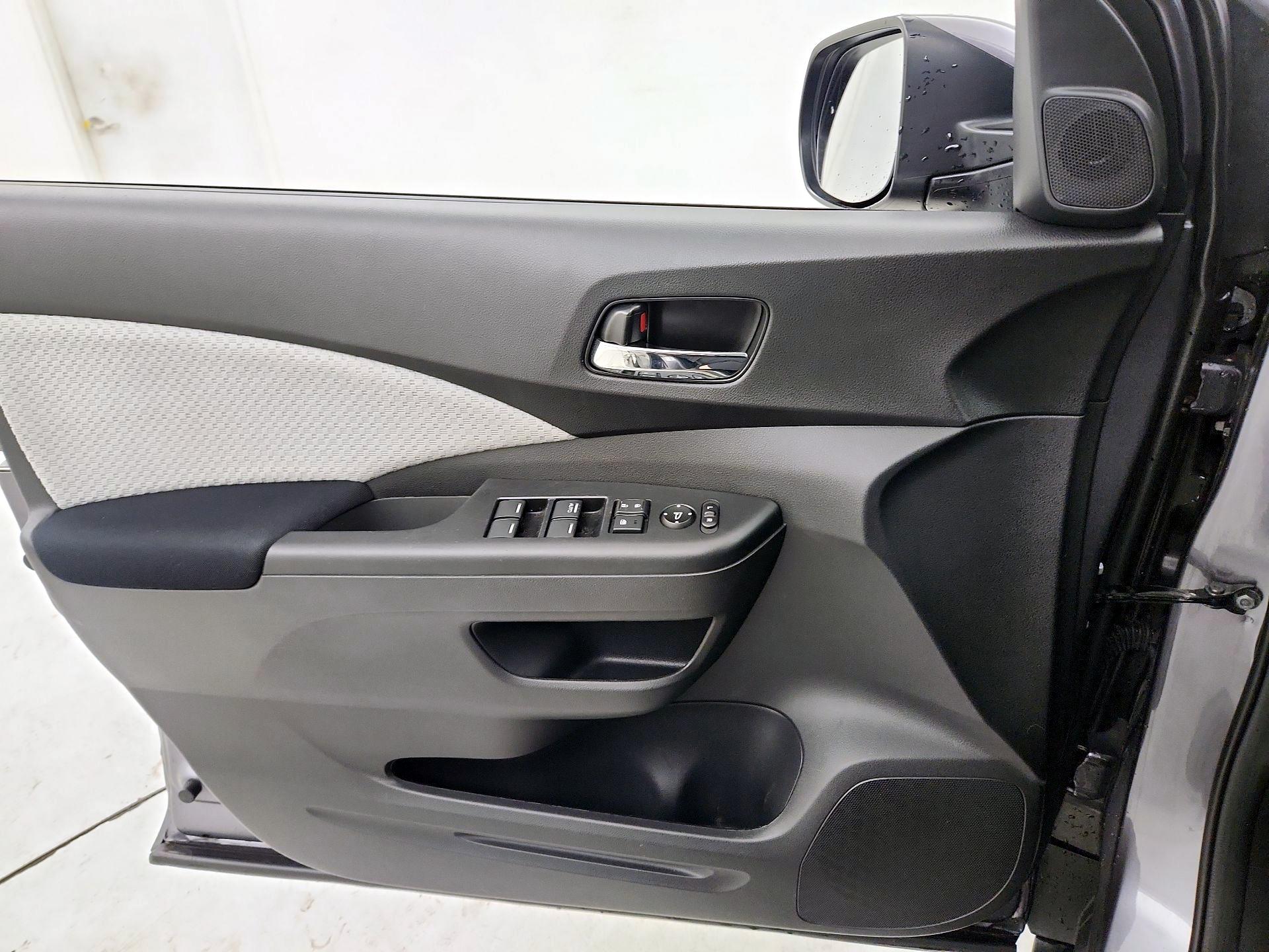 Thumbnail: 2016 Honda CR-V - 12