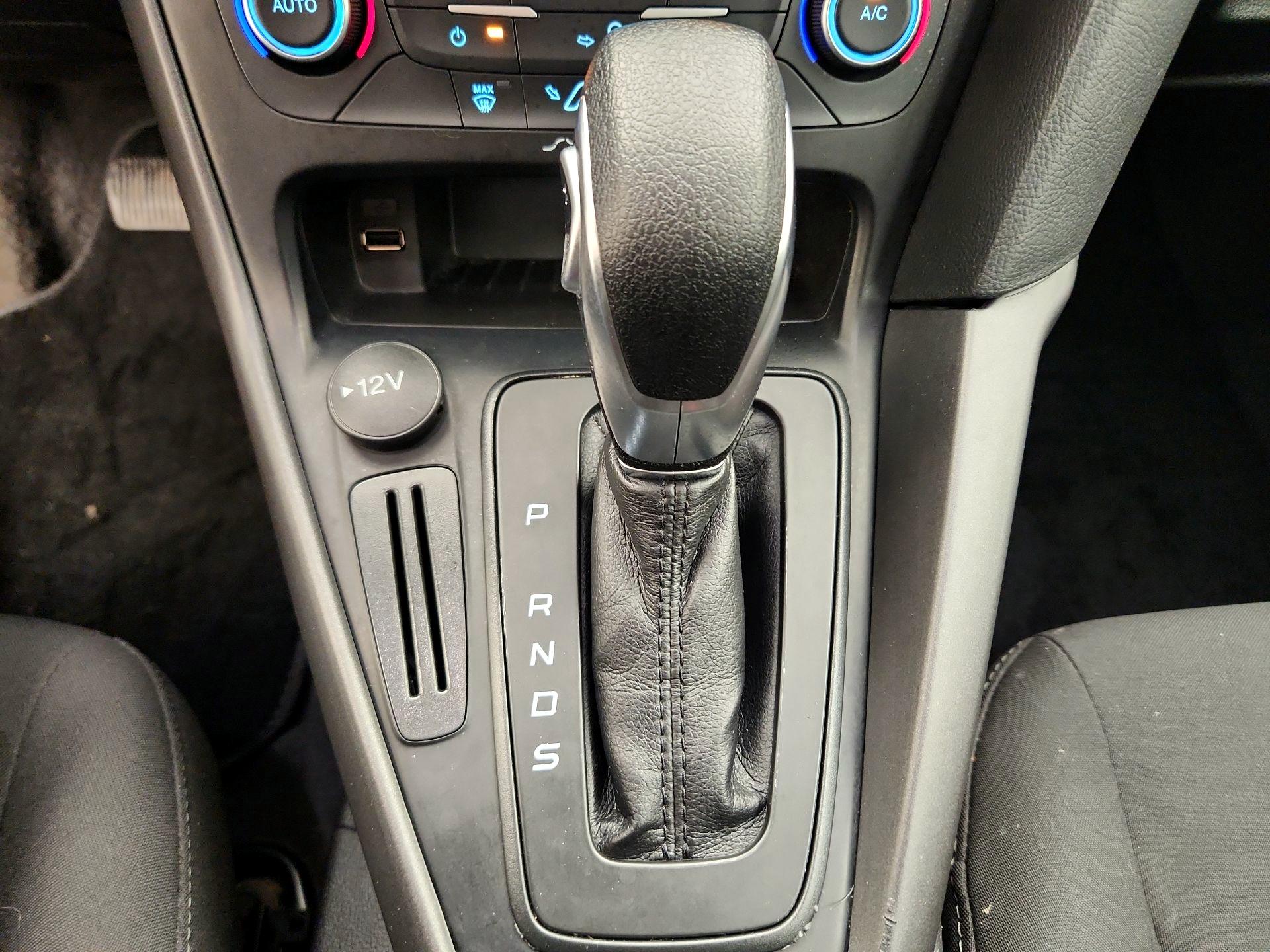 Thumbnail: 2018 Ford Focus - 17