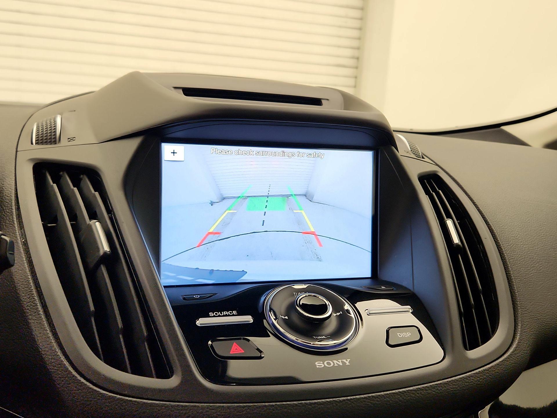 Thumbnail: 2017 Ford C-Max - 15