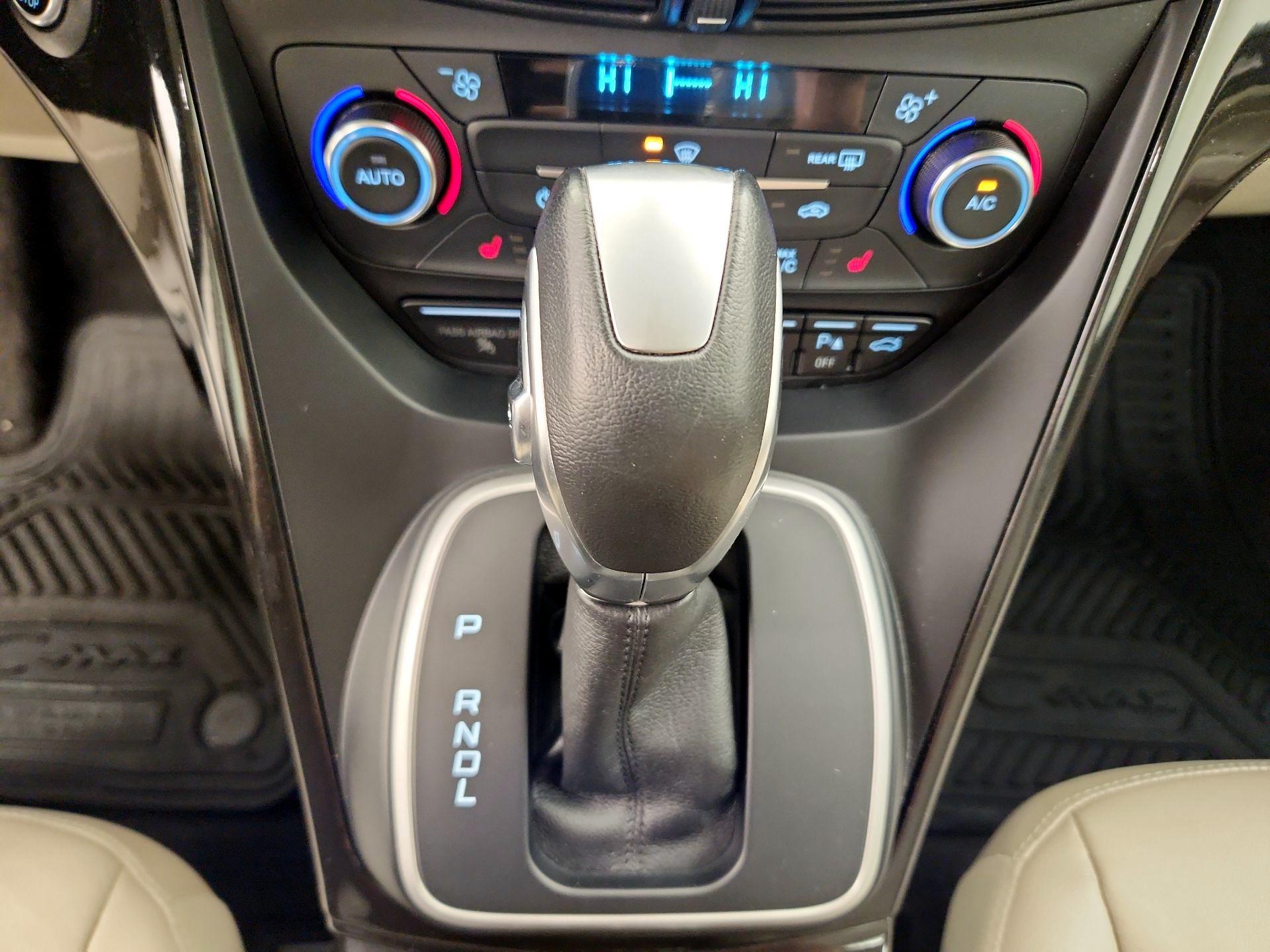 Thumbnail: 2017 Ford C-Max - 18