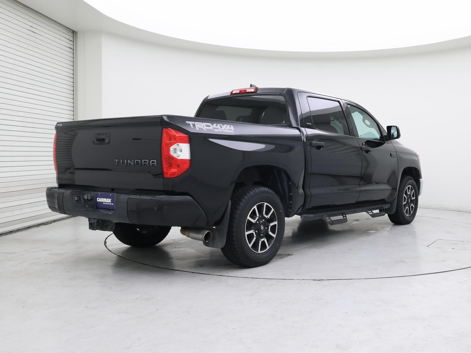 2020 Toyota Tundra SR5 - Photo 9
