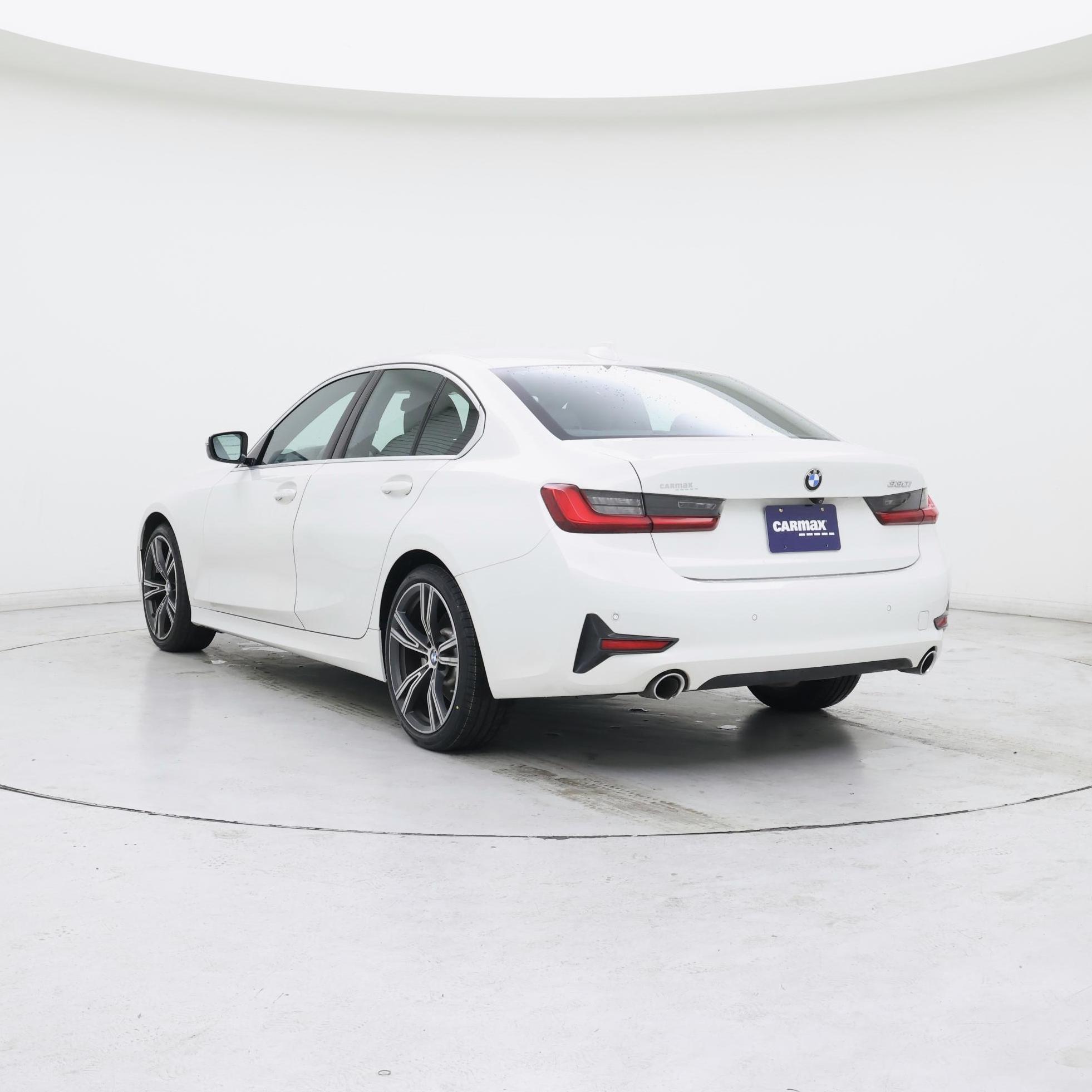 Thumbnail: 2020 BMW 3 Series - 2