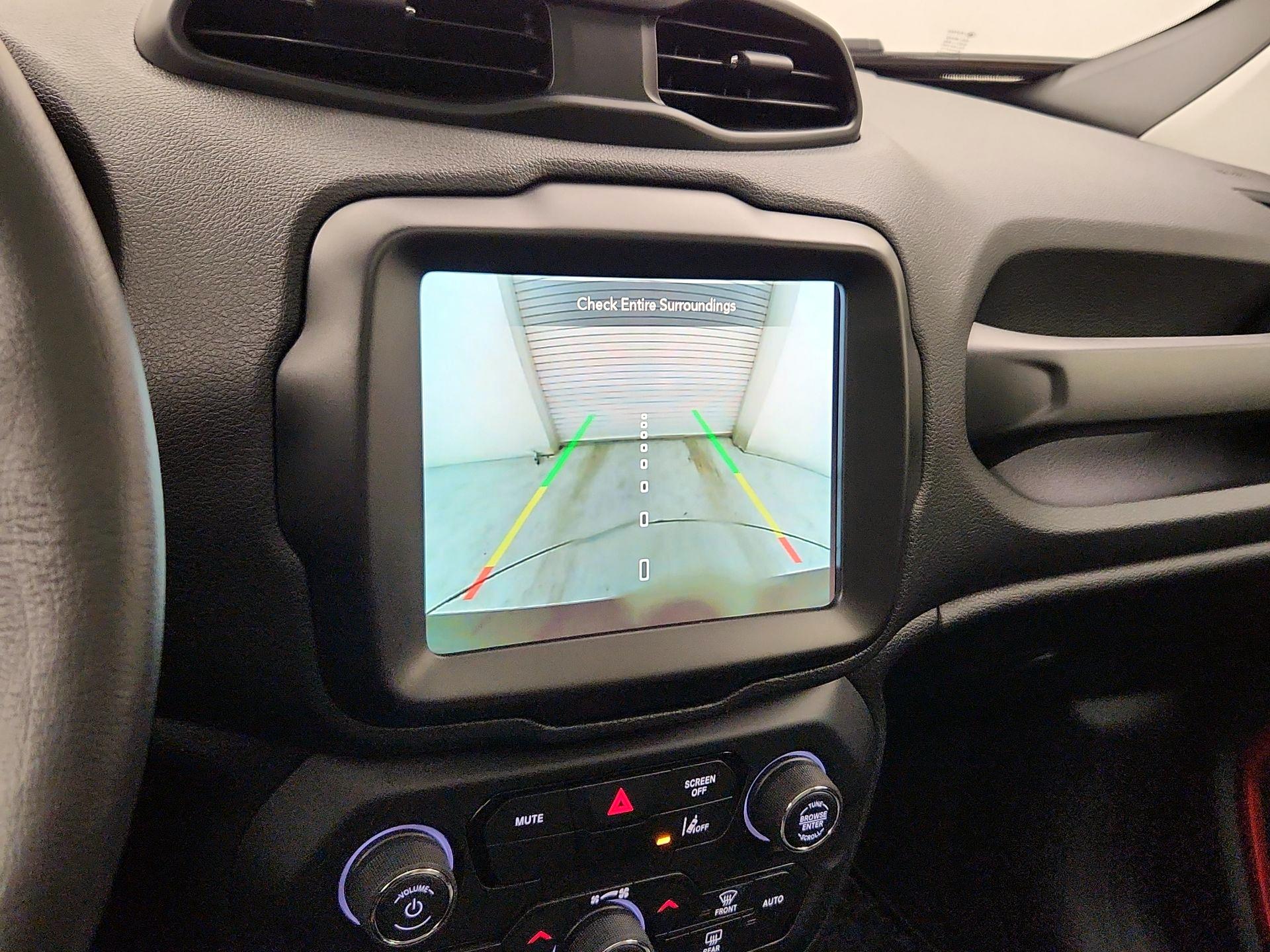 Thumbnail: 2023 Jeep Renegade - 15