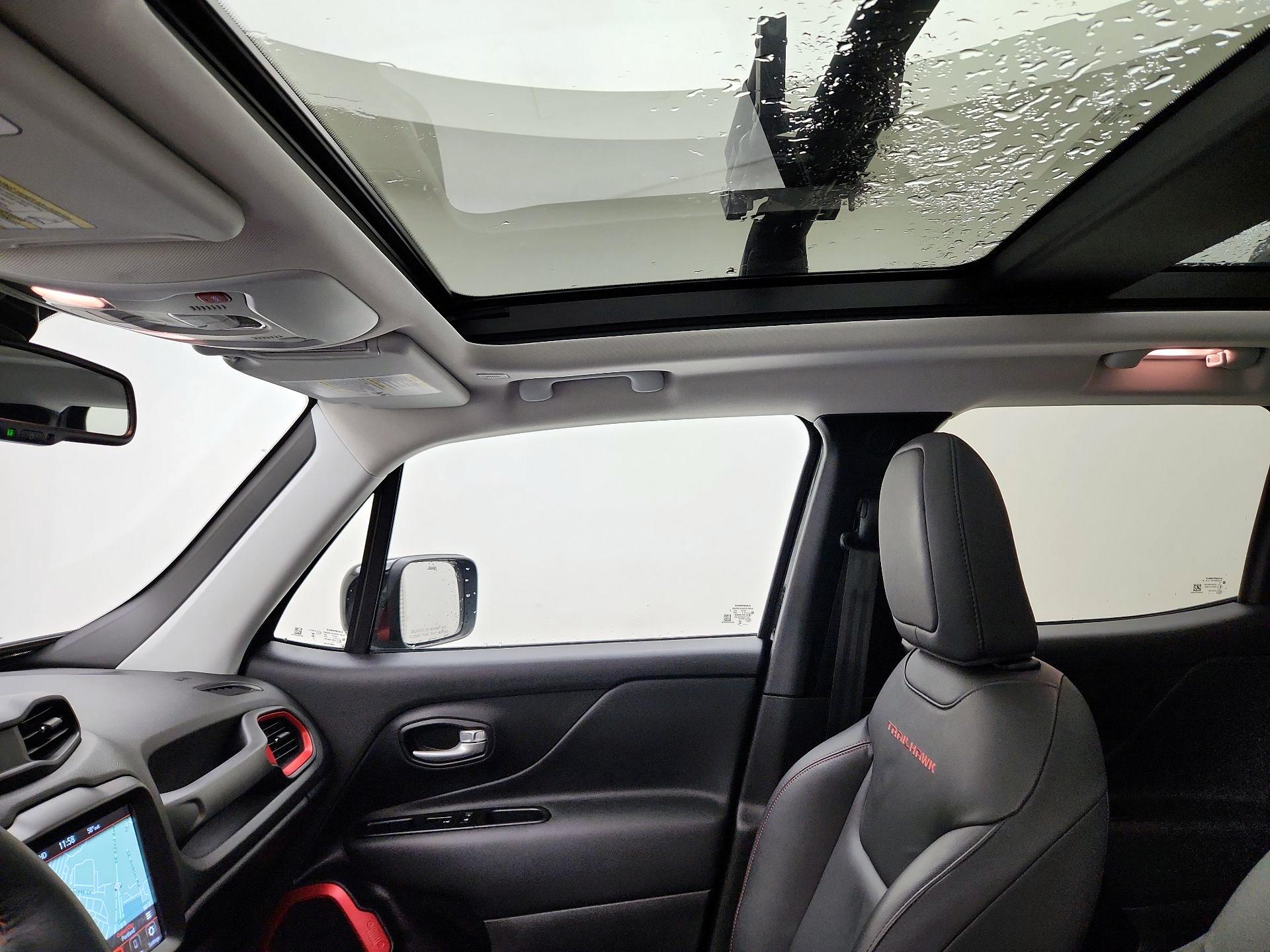 Thumbnail: 2023 Jeep Renegade - 20