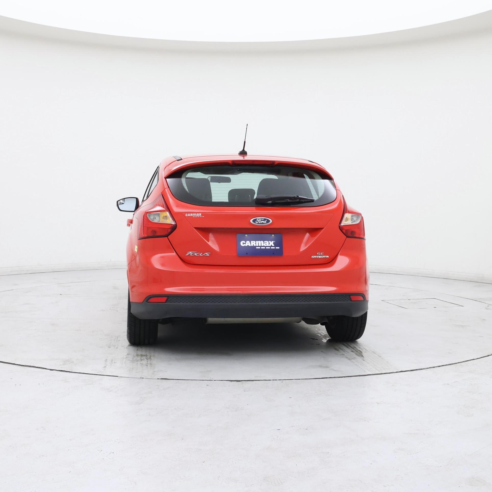 Thumbnail: 2014 Ford Focus - 6